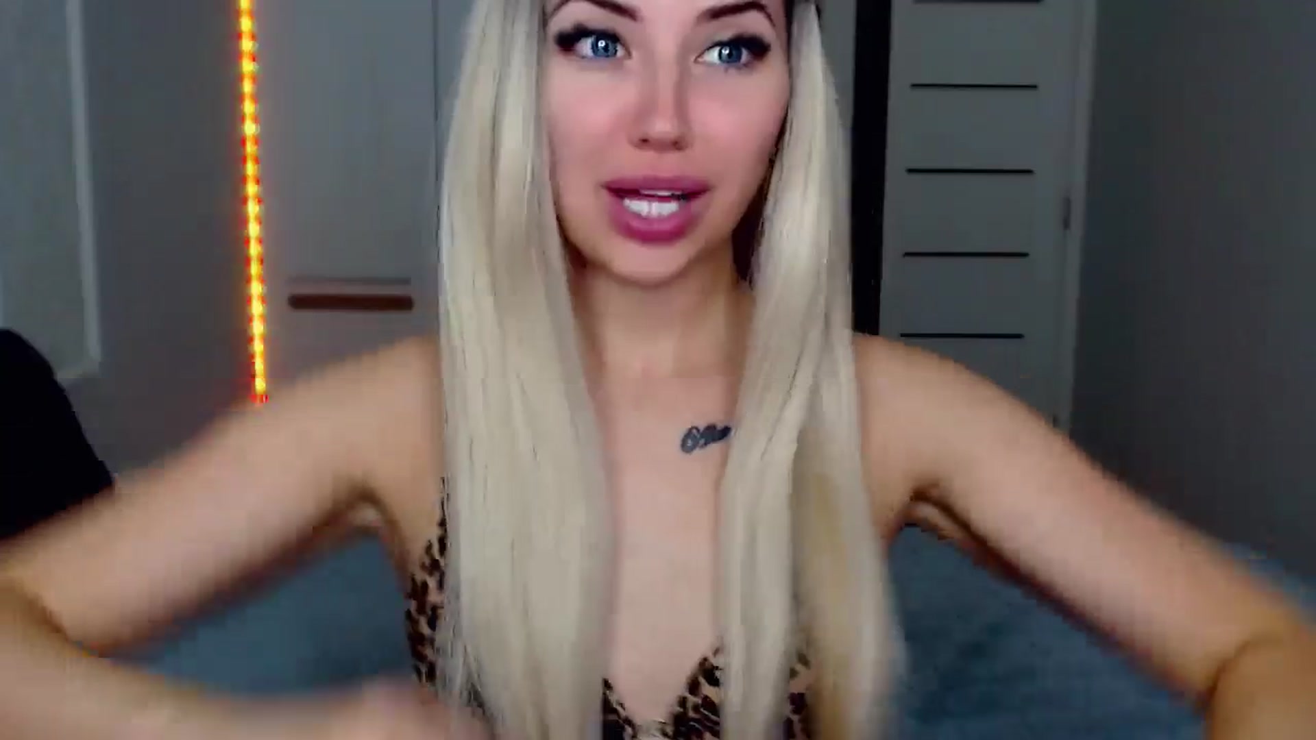 Gallery image thumbnail from SinfulAngelll's myfreecams stream on, 06/30/2024, 12:15 image 13 of 20