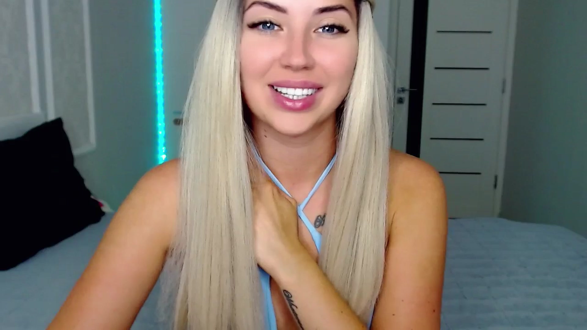Gallery image thumbnail from SinfulAngelll's myfreecams stream on, 08/09/2024, 11:20 image 3 of 20