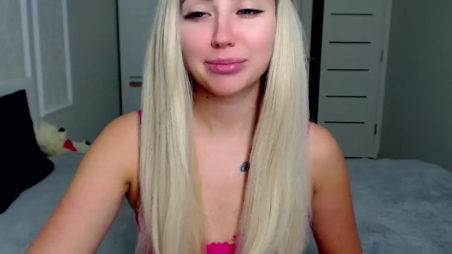 Gallery image thumbnail from SinfulAngelll's myfreecams stream on, 03/09/2025, 12:32 image 7 of 20