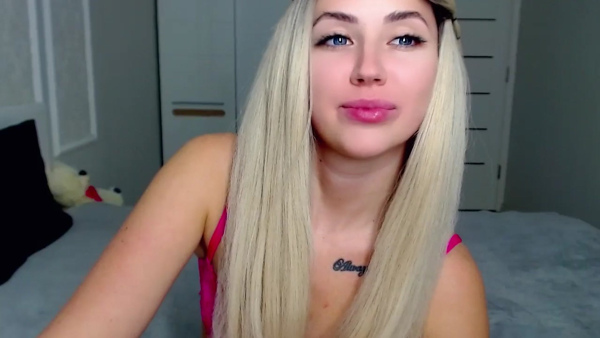 Gallery image thumbnail from SinfulAngelll's myfreecams stream on, 03/09/2025, 12:32 image 4 of 20