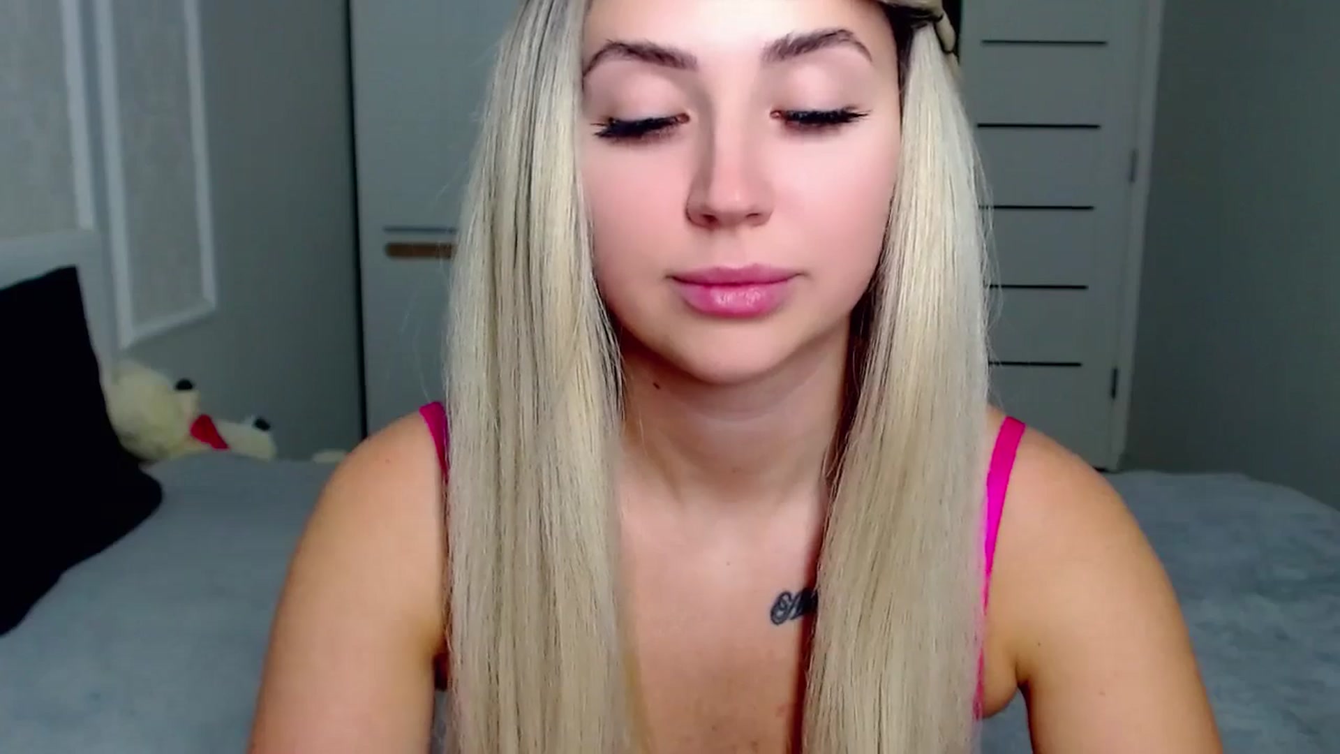 Gallery image thumbnail from SinfulAngelll's myfreecams stream on, 03/09/2025, 12:32 image 19 of 20