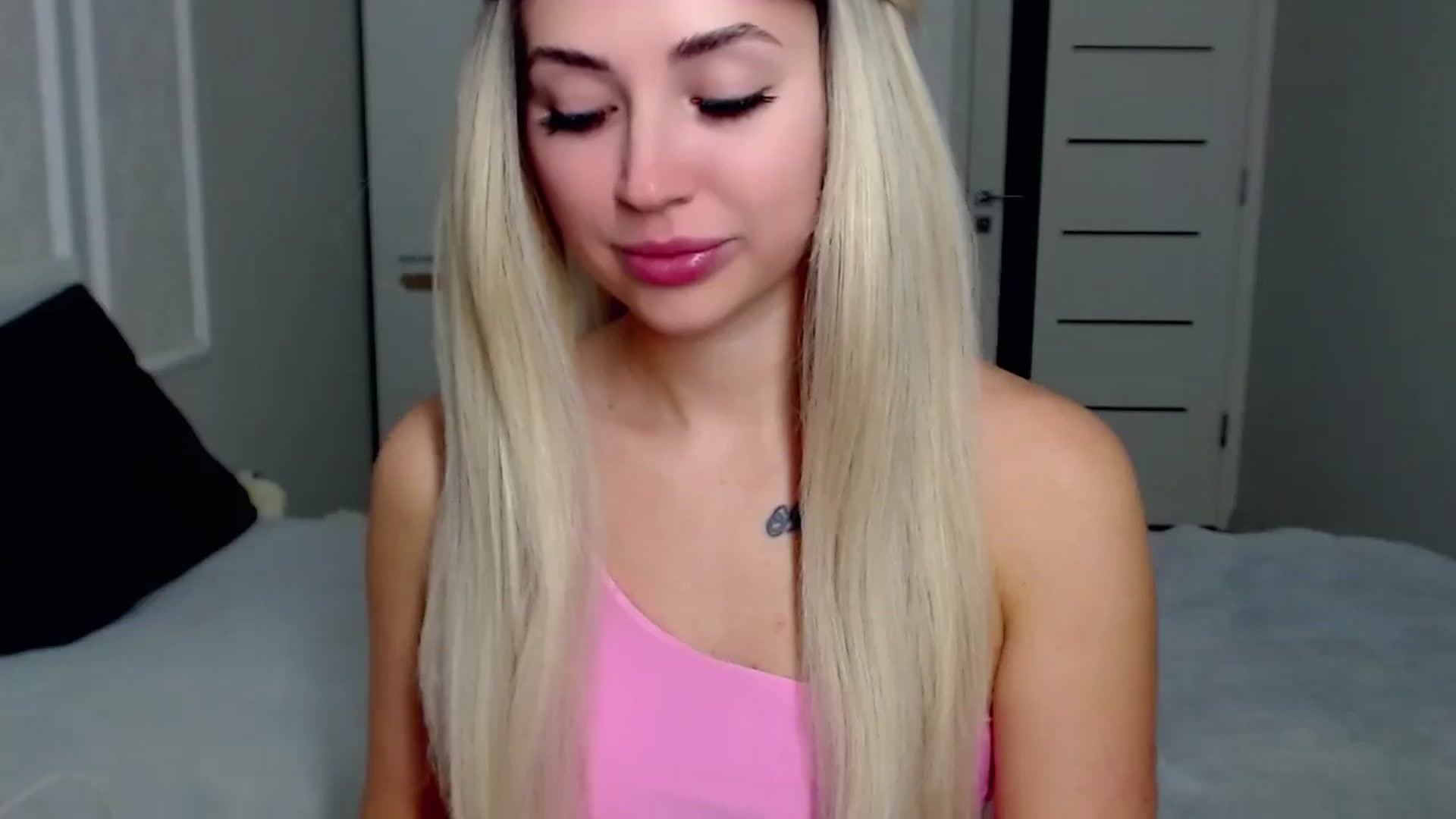 Gallery image thumbnail from SinfulAngelll's myfreecams stream on, 03/10/2025, 09:07 image 17 of 20