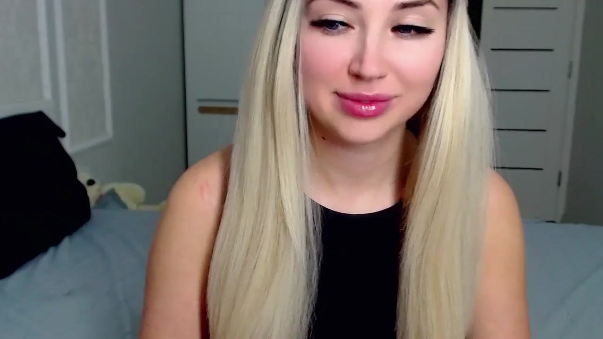 Gallery image thumbnail from SinfulAngelll's myfreecams stream on, 04/16/2025, 10:21 image 11 of 20