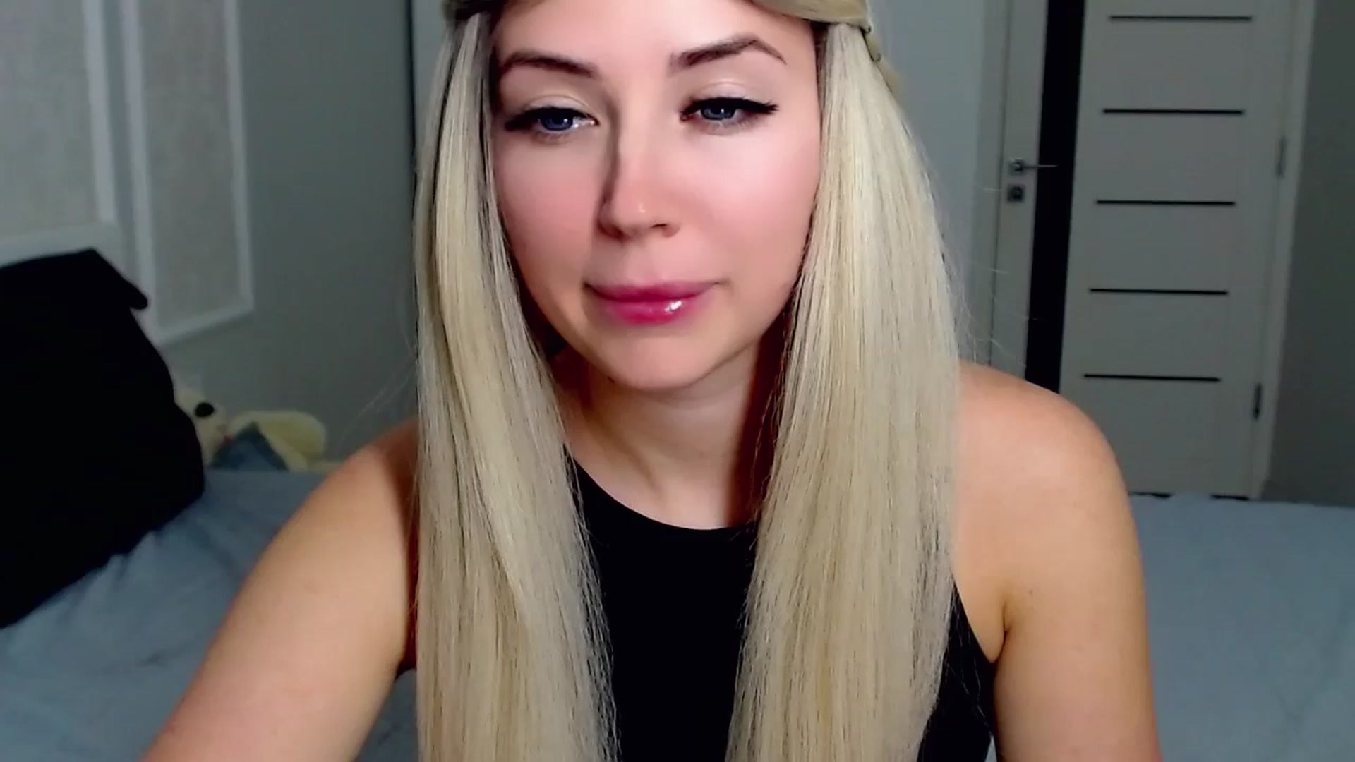 Gallery image thumbnail from SinfulAngelll's myfreecams stream on, 04/16/2025, 10:21 image 5 of 20