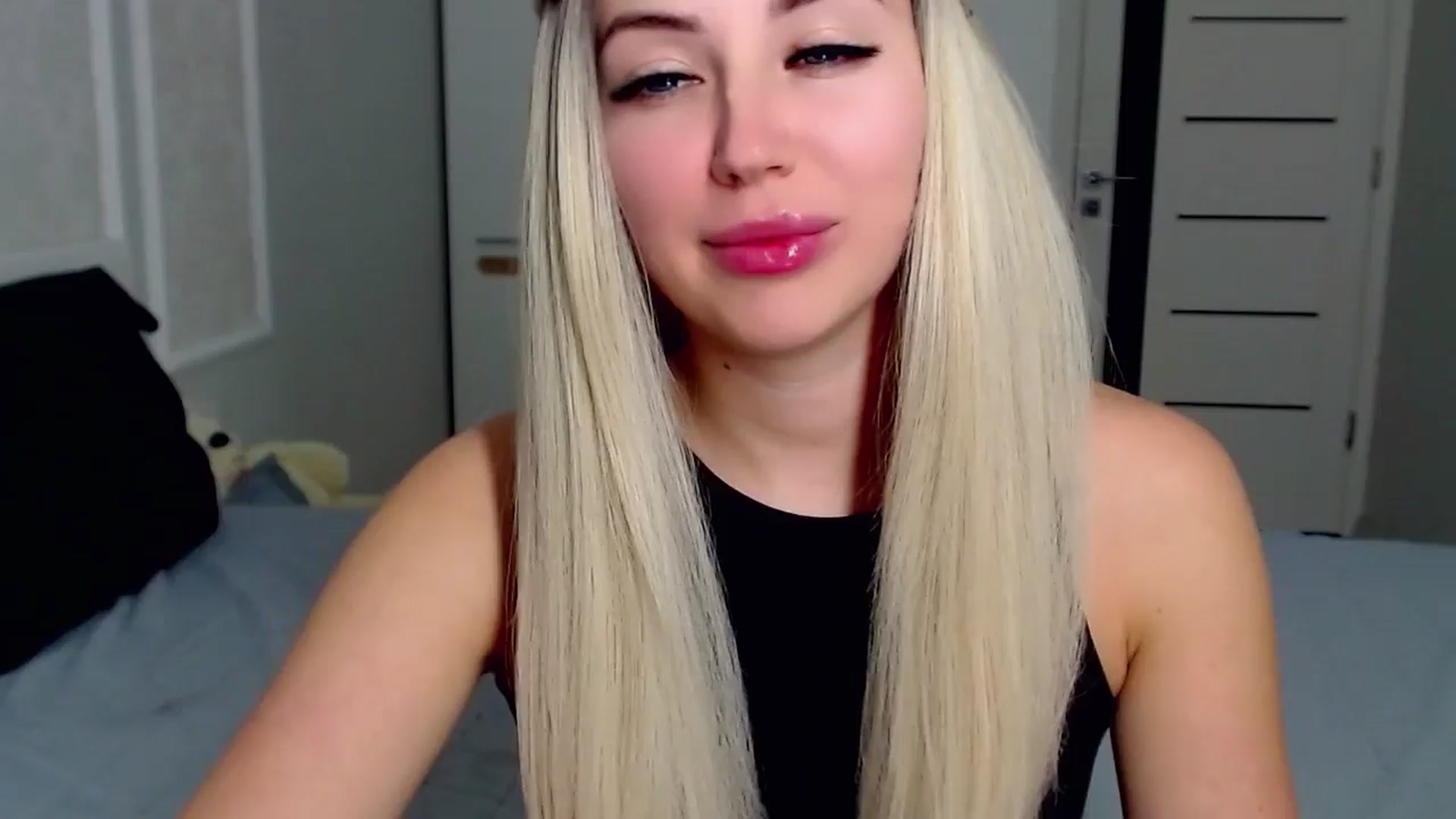 Gallery image thumbnail from SinfulAngelll's myfreecams stream on, 04/16/2025, 10:21 image 1 of 20