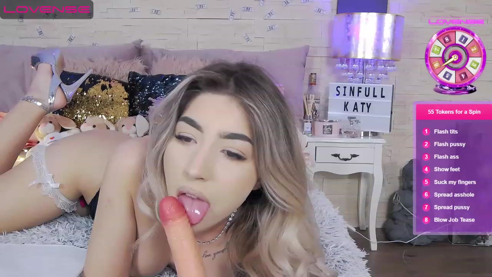 Gallery image thumbnail from SinfullKaty's myfreecams stream on, 11/18/2022, 10:38 image 15 of 20