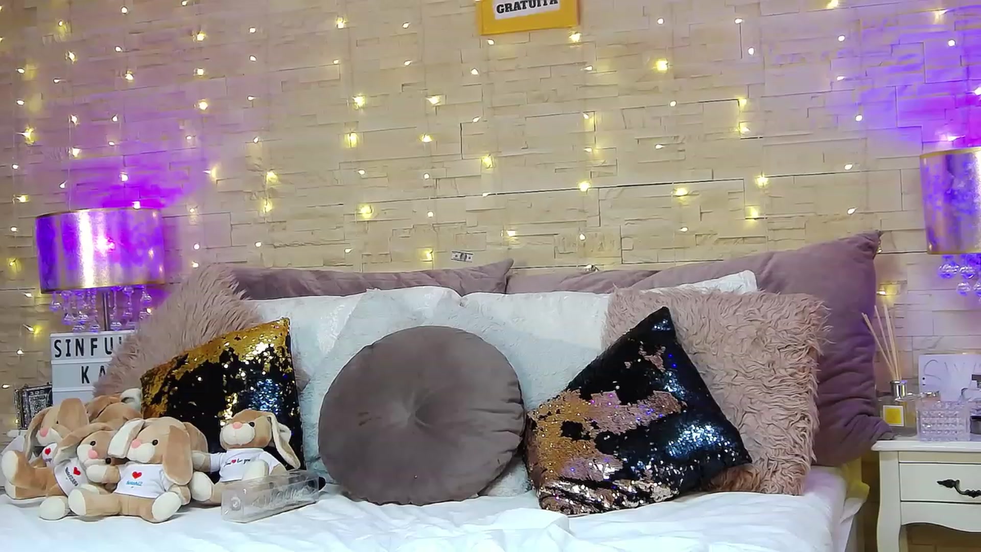 Gallery image thumbnail from SinfullKaty's myfreecams stream on, 12/15/2022, 11:00 image 5 of 20