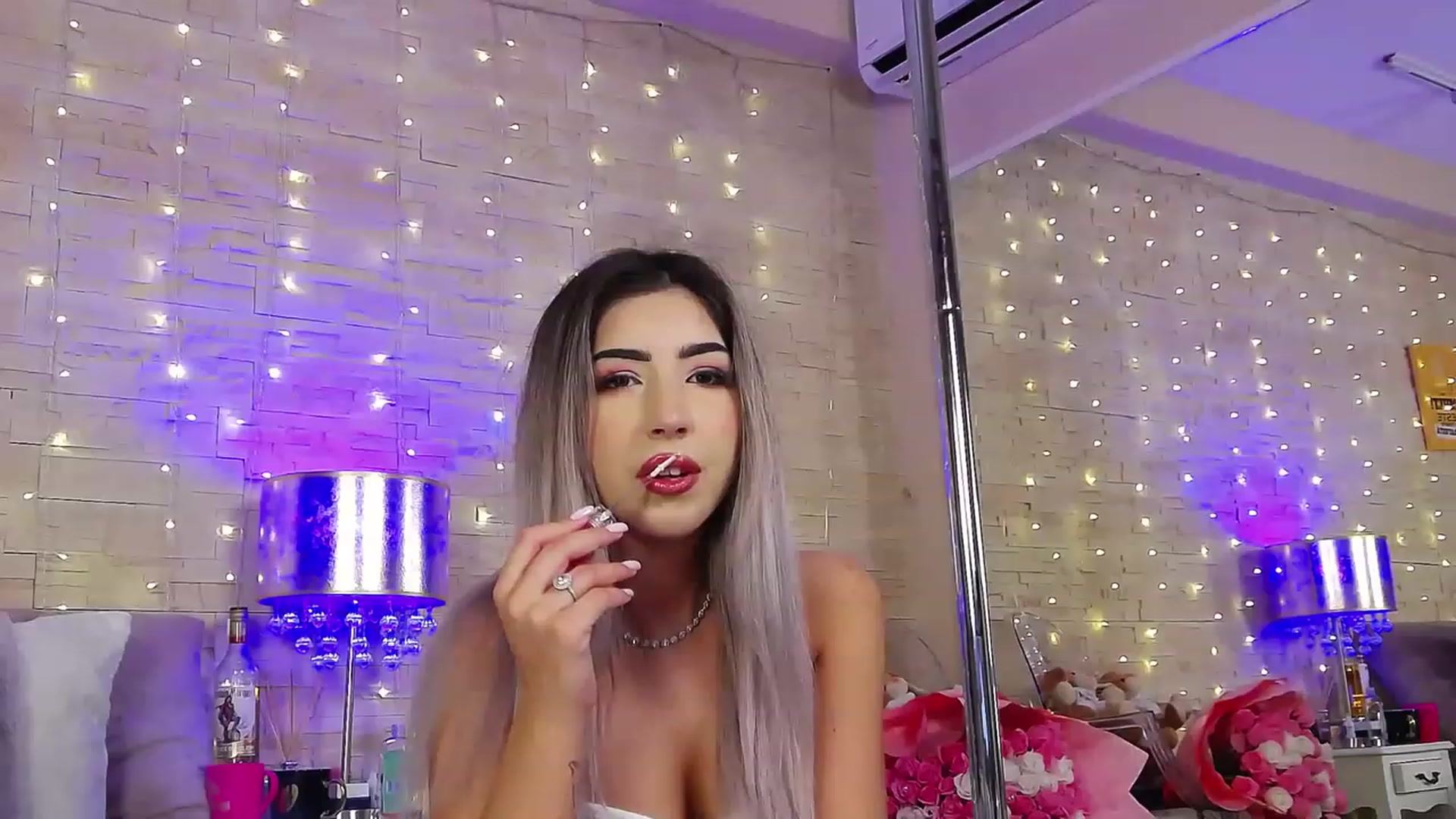 Gallery image thumbnail from SinfullKaty's myfreecams stream on, 01/06/2023, 10:34 image 15 of 20