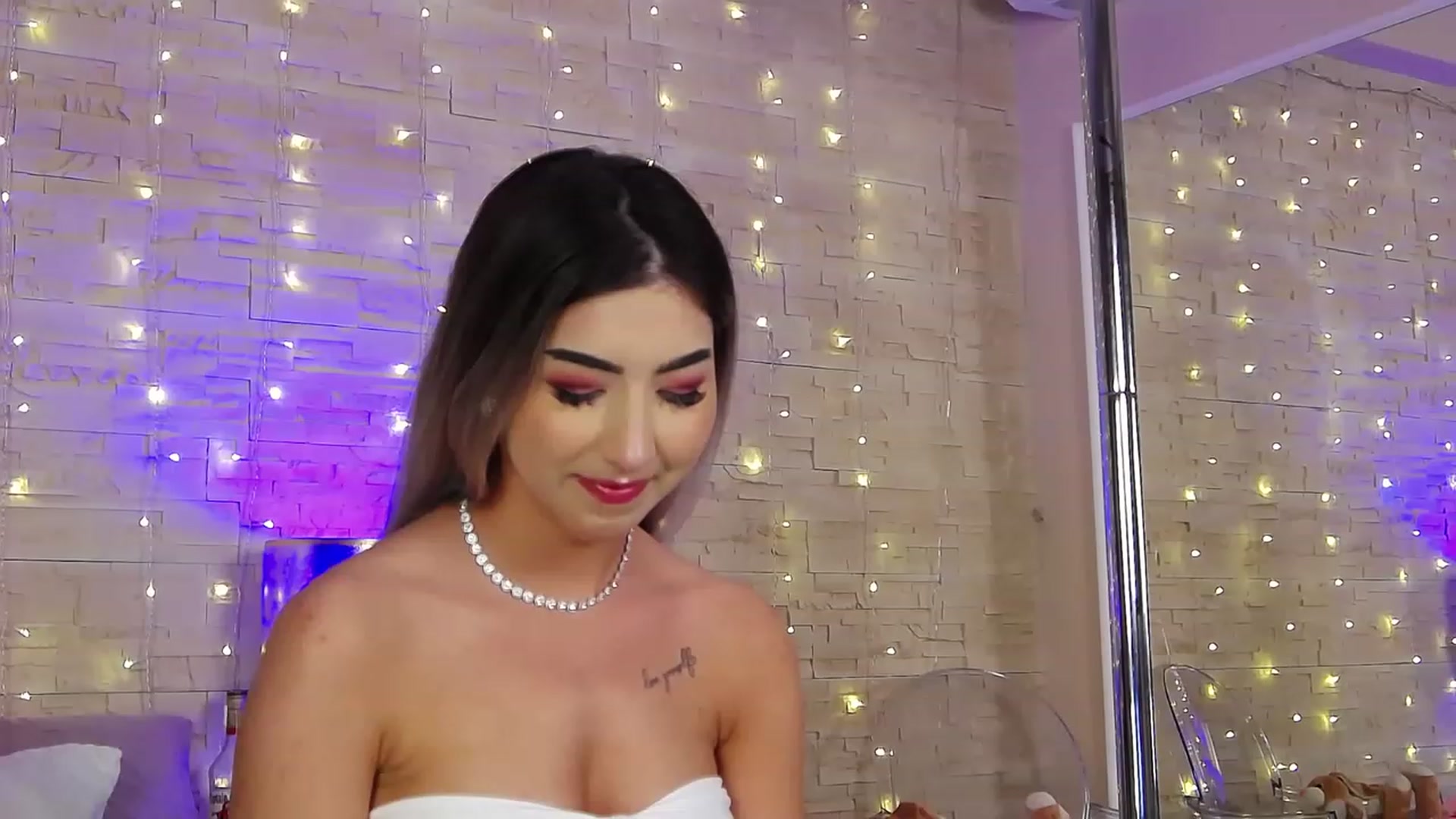 Gallery image thumbnail from SinfullKaty's myfreecams stream on, 01/06/2023, 15:47 image 16 of 20
