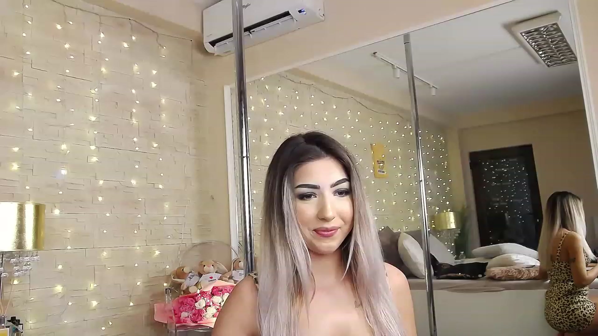 Gallery image thumbnail from SinfullKaty's myfreecams stream on, 01/12/2023, 13:13 image 17 of 20