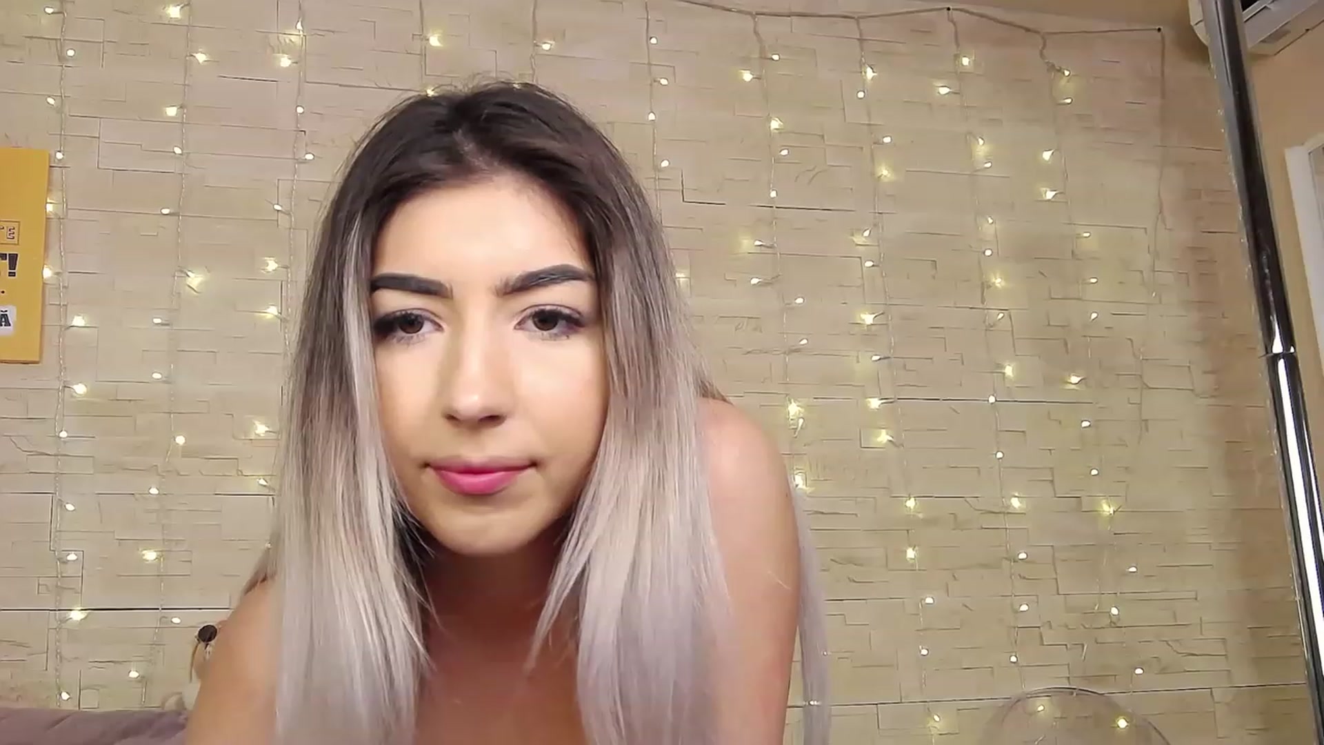 Gallery image thumbnail from SinfullKaty's myfreecams stream on, 01/27/2023, 15:10 image 10 of 20