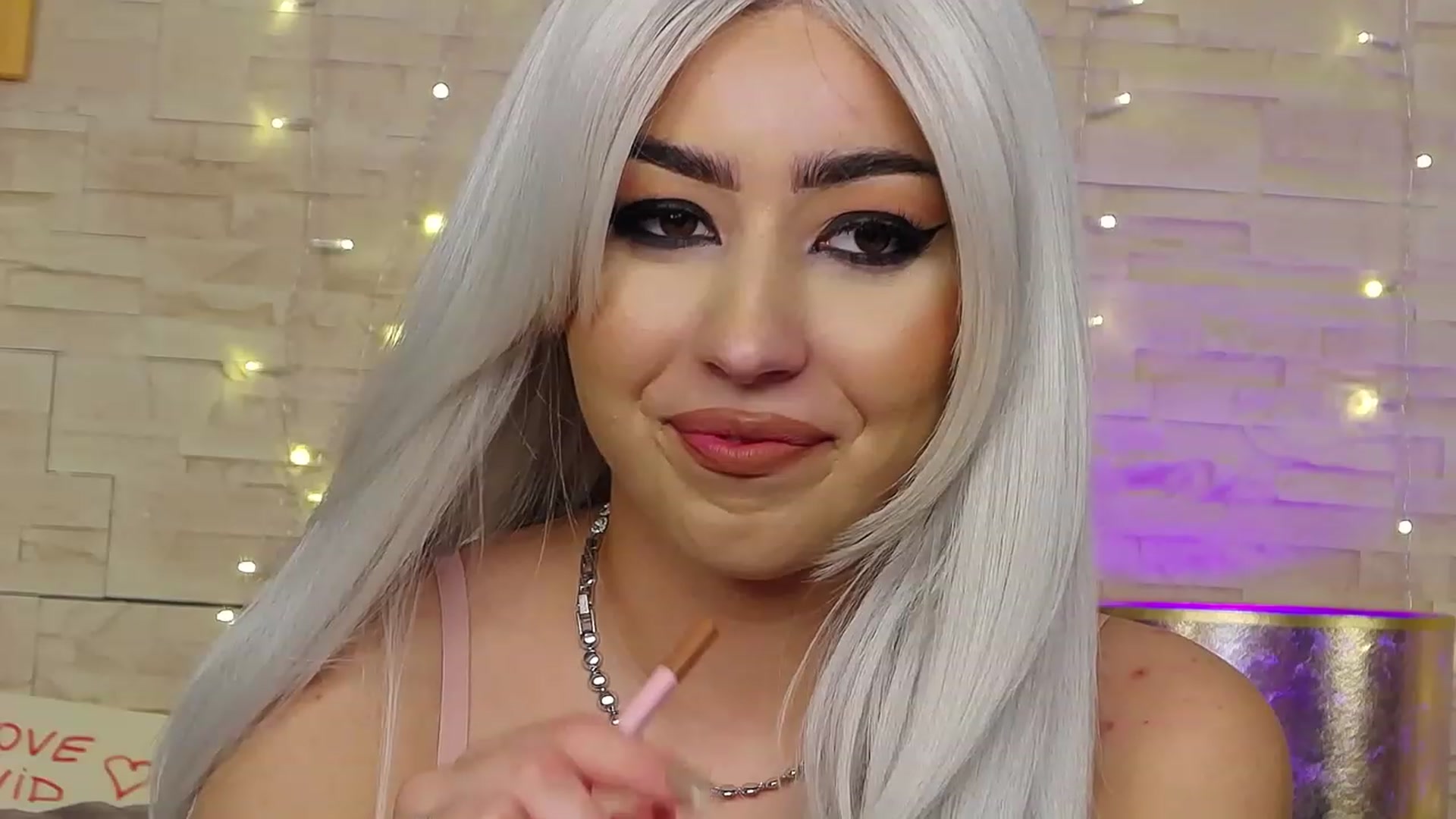 Gallery image thumbnail from SinfullKaty's myfreecams stream on, 02/20/2023, 13:23 image 16 of 20