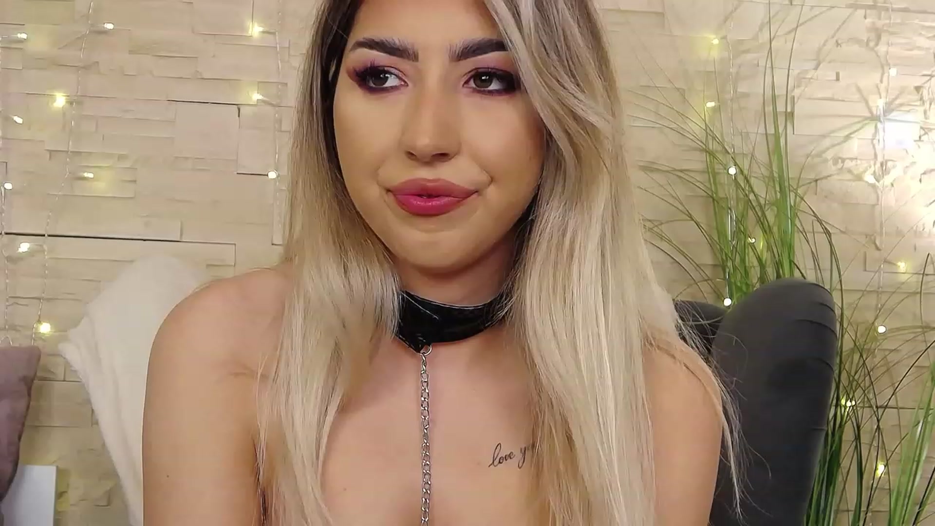Gallery image thumbnail from SinfullKaty's myfreecams stream on, 03/08/2023, 14:38 image 1 of 20