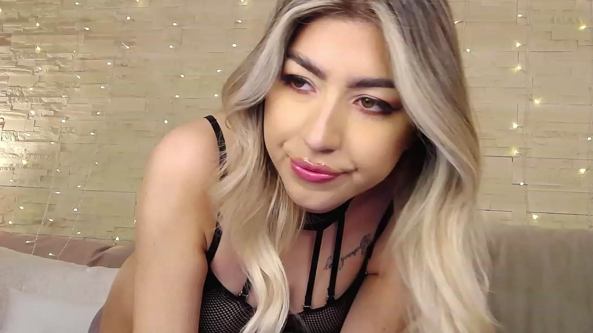 Gallery image thumbnail from SinfullKaty's myfreecams stream on, 03/11/2023, 13:11 image 13 of 20