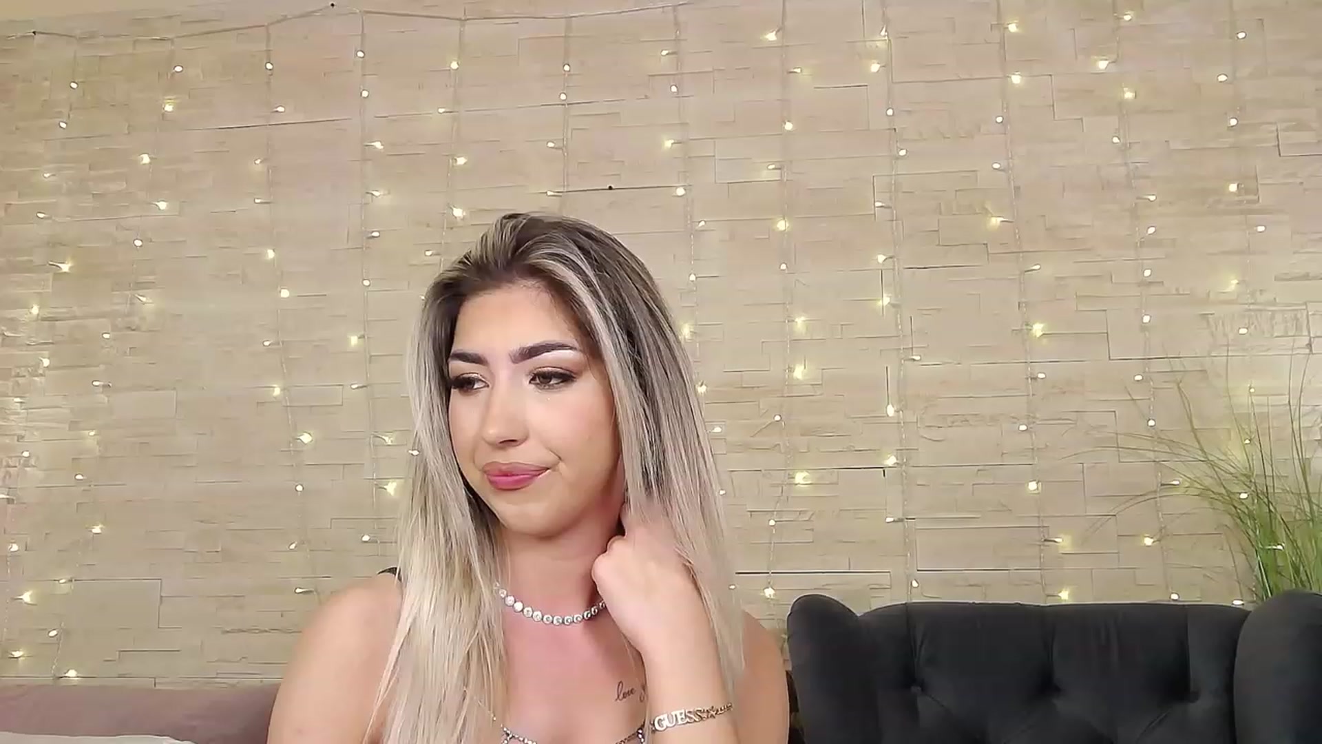 Gallery image thumbnail from SinfullKaty's myfreecams stream on, 03/22/2023, 12:28 image 2 of 20