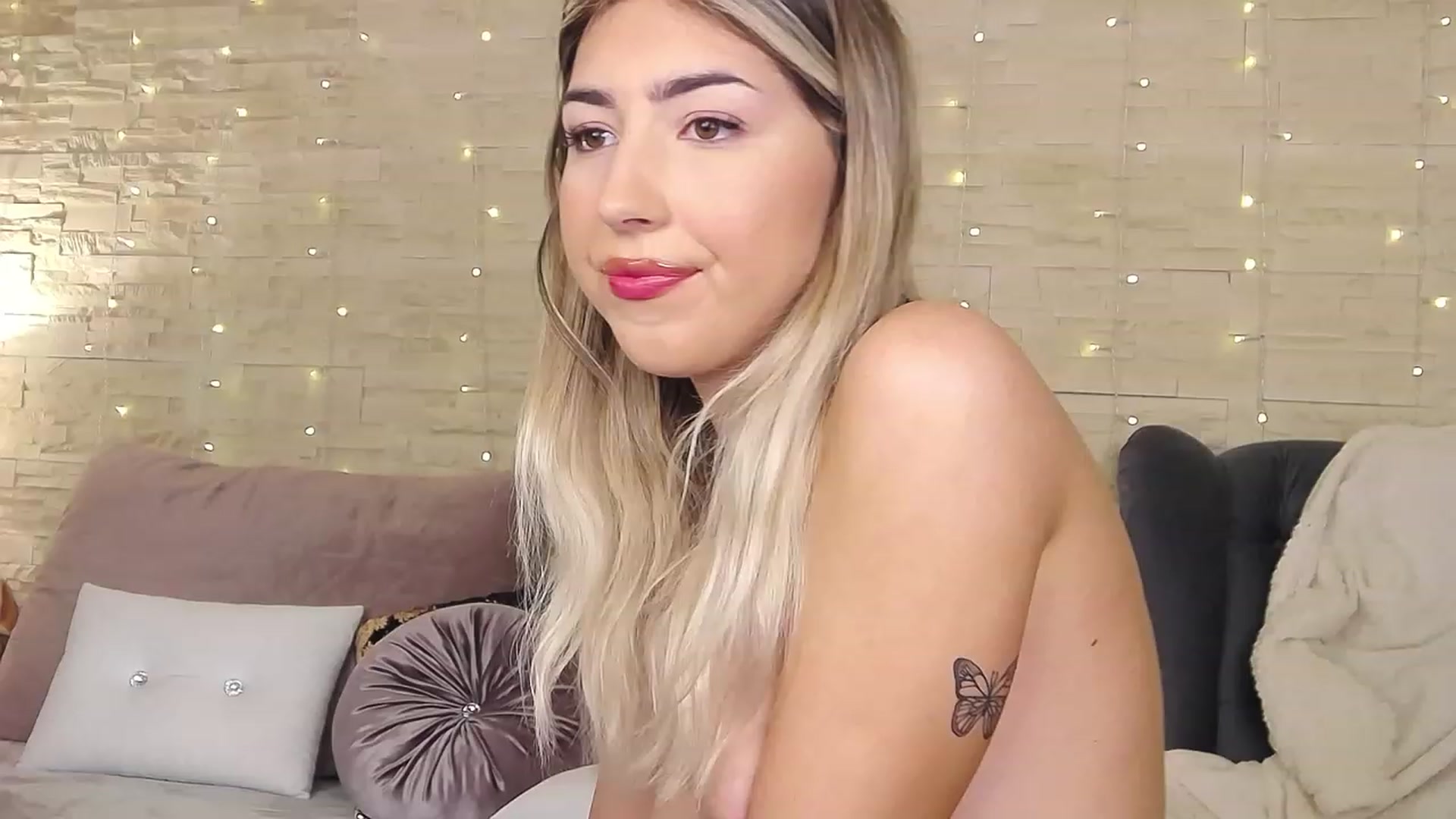 Gallery image thumbnail from SinfullKaty's myfreecams stream on, 04/18/2023, 11:07 image 7 of 20