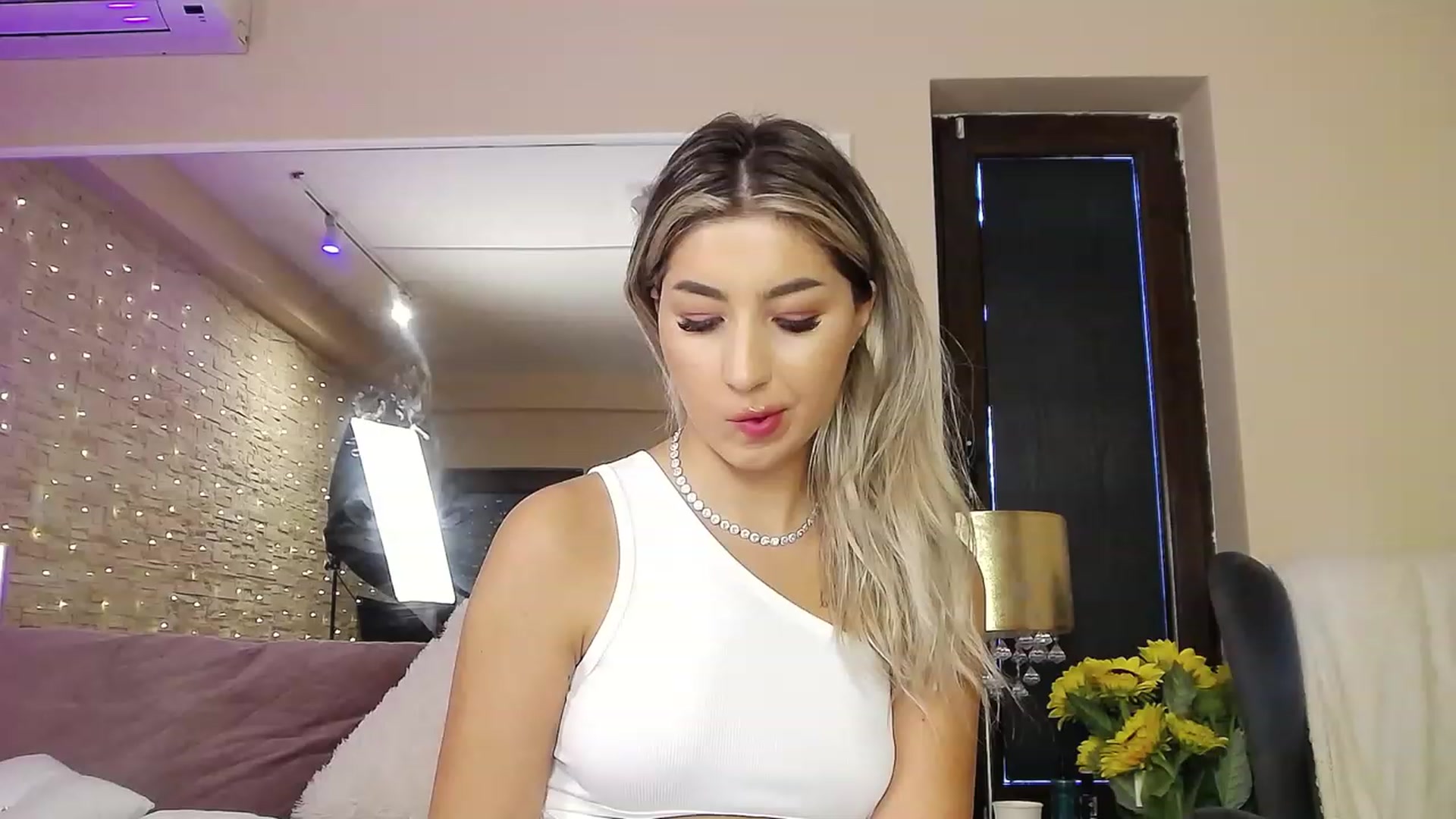 Gallery image thumbnail from SinfullKaty's myfreecams stream on, 06/10/2023, 13:06 image 8 of 20