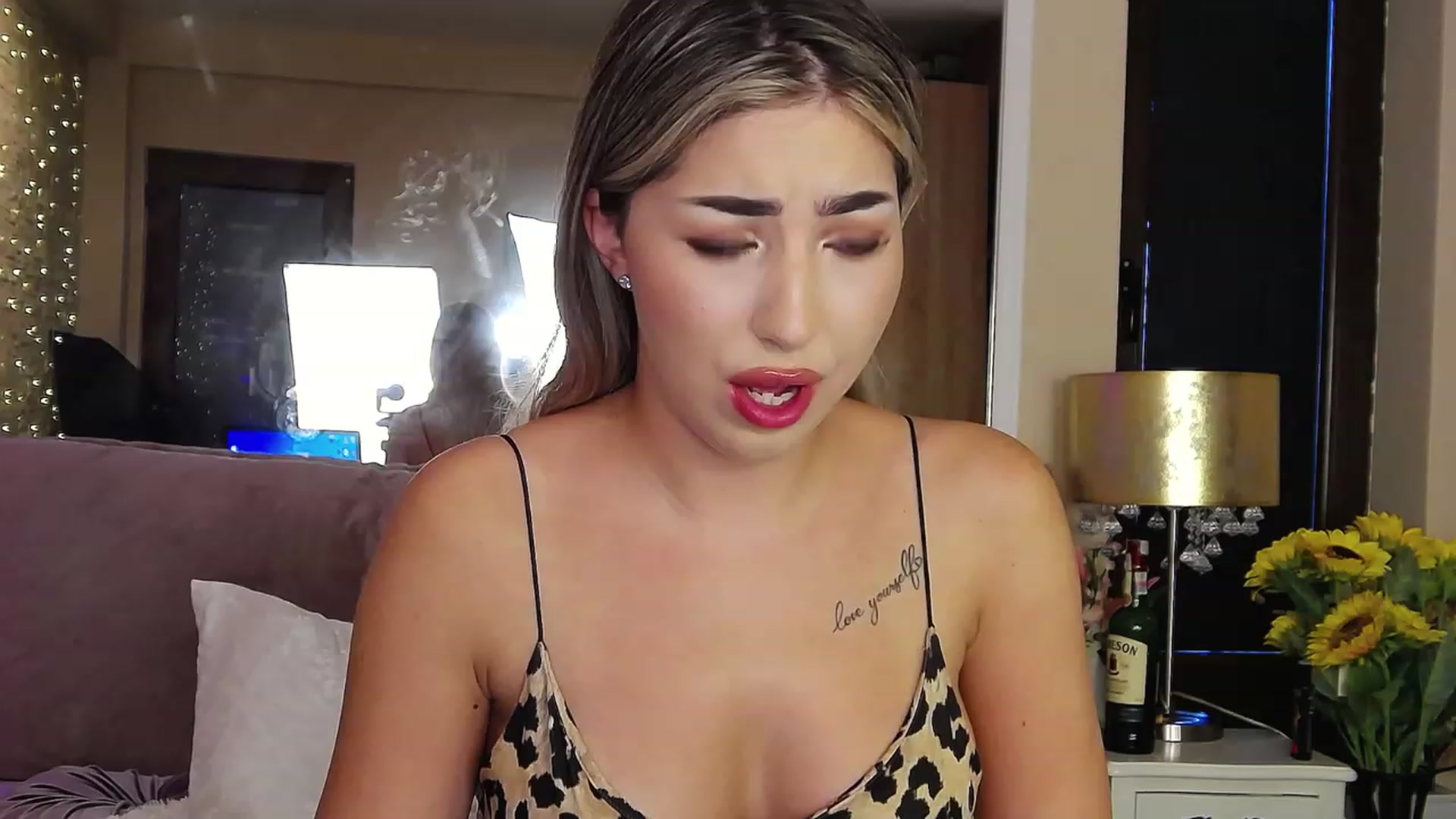 Gallery image thumbnail from SinfullKaty's myfreecams stream on, 06/12/2023, 13:44 image 1 of 20