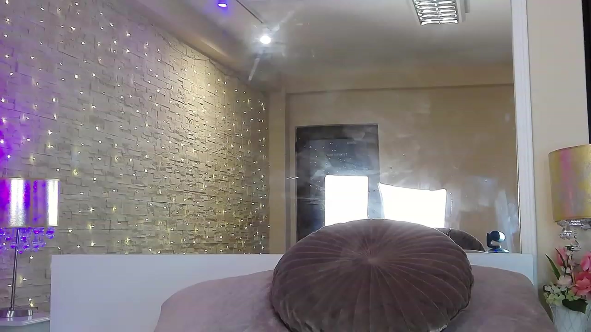 Gallery image thumbnail from SinfullKaty's myfreecams stream on, 06/26/2023, 10:56 image 10 of 20