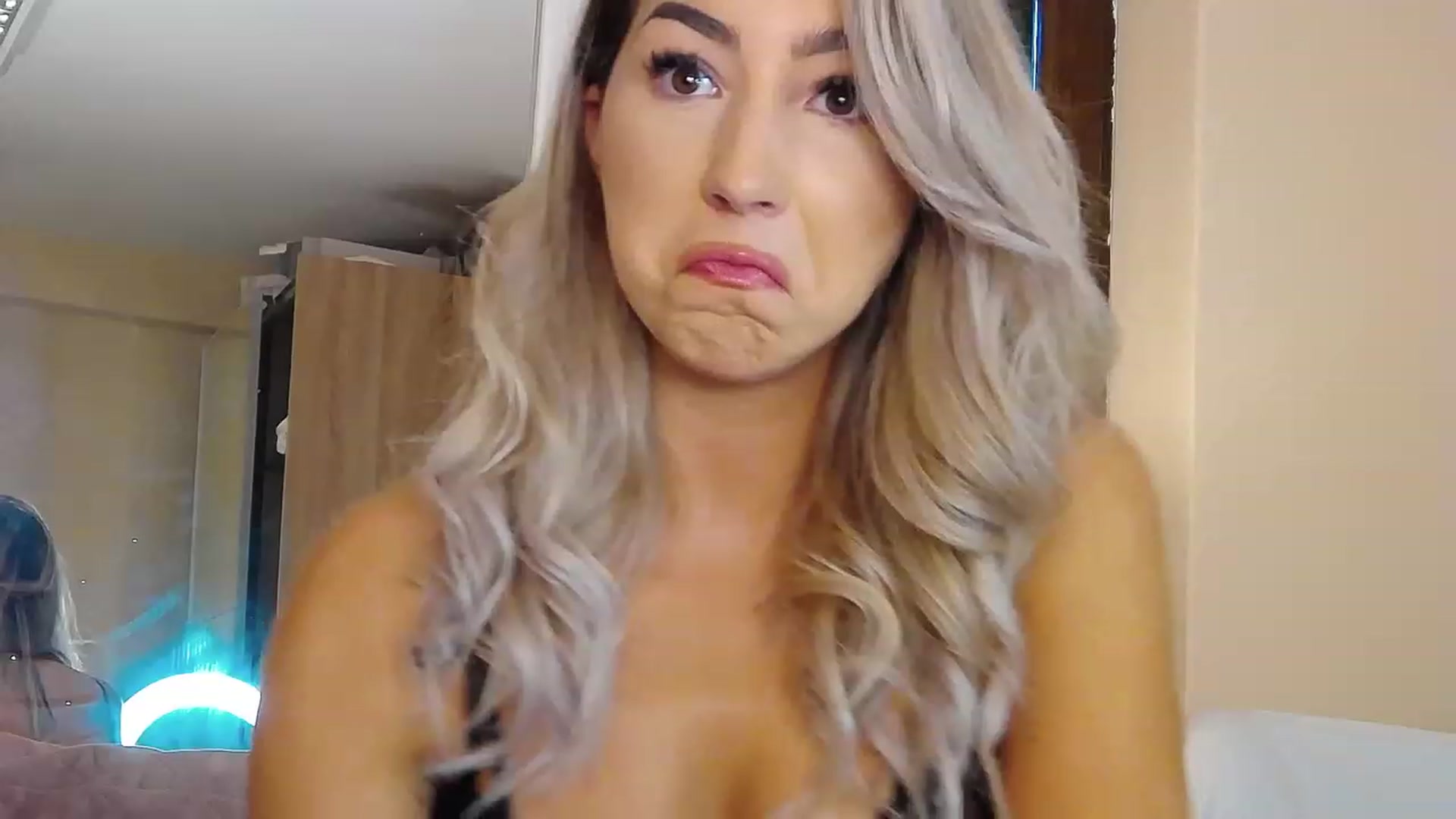 Gallery image thumbnail from SinfullKaty's myfreecams stream on, 06/28/2023, 08:39 image 13 of 20