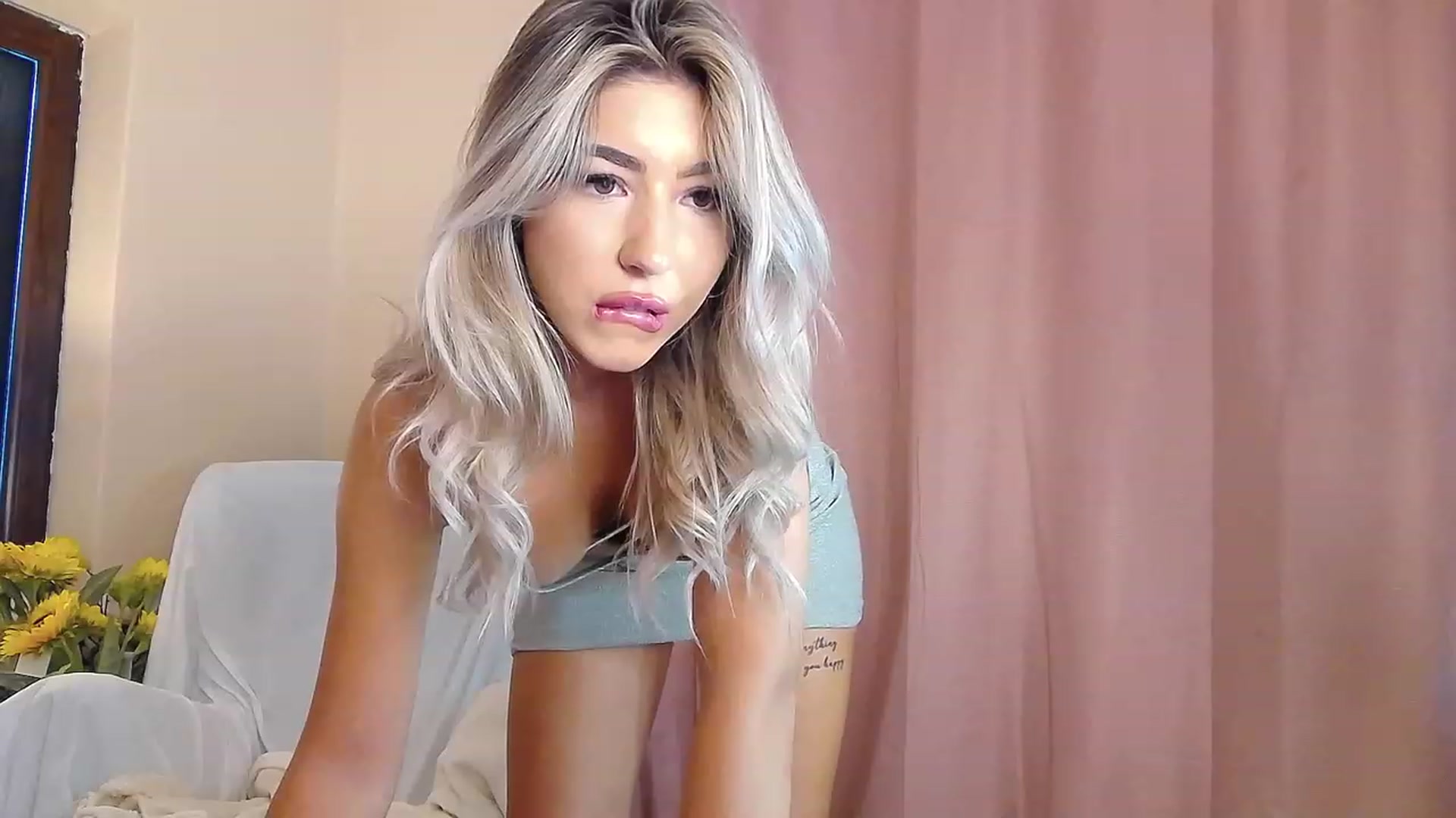 Gallery image thumbnail from SinfullKaty's myfreecams stream on, 06/28/2023, 12:28 image 15 of 20