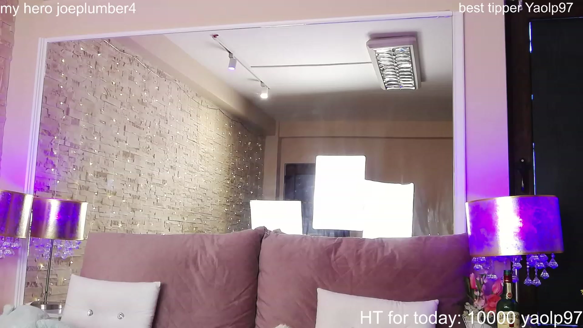 Gallery image thumbnail from SinfullKaty's myfreecams stream on, 07/21/2023, 13:05 image 15 of 20