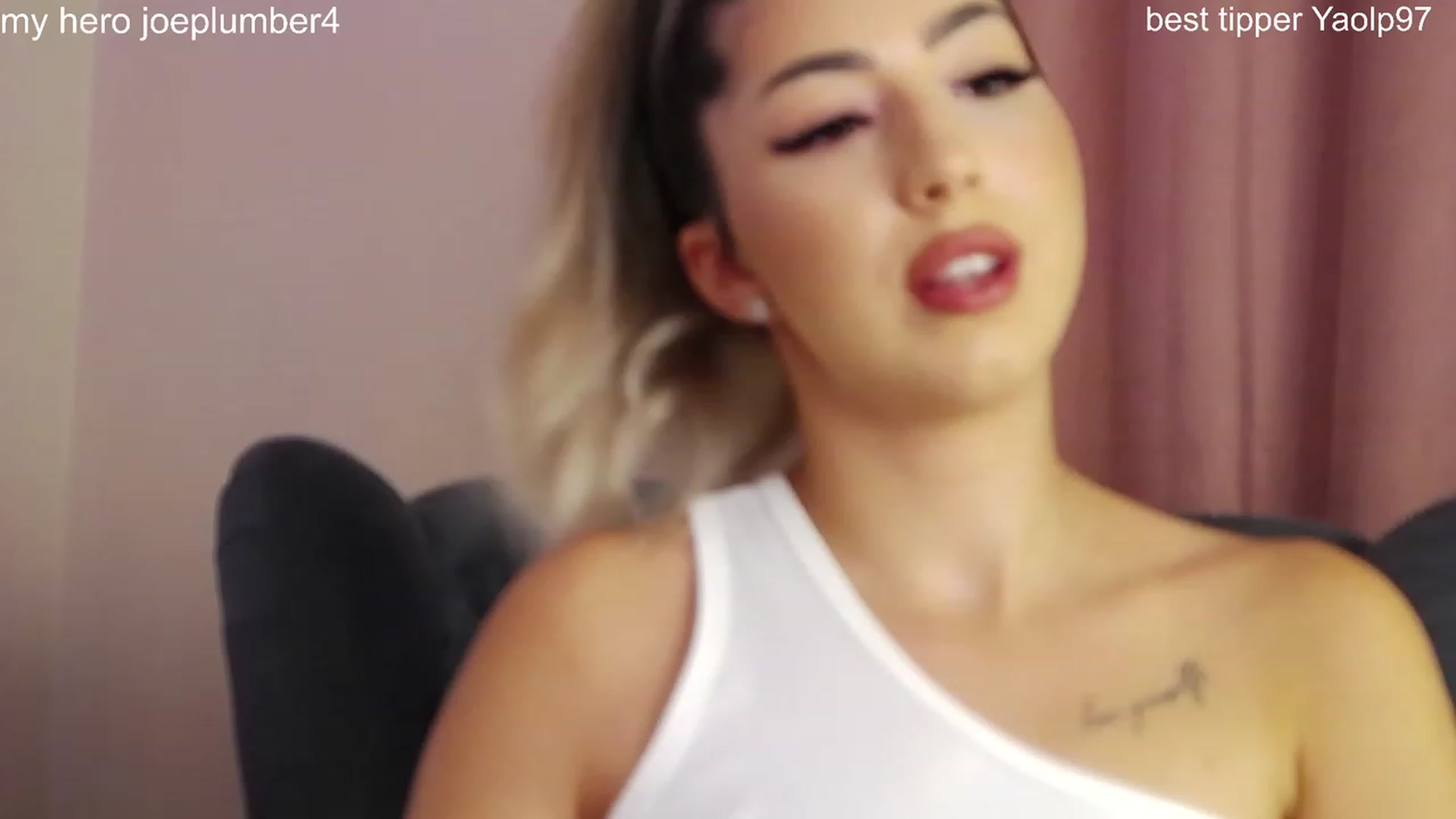 Gallery image thumbnail from SinfullKaty's myfreecams stream on, 08/04/2023, 10:50 image 4 of 20