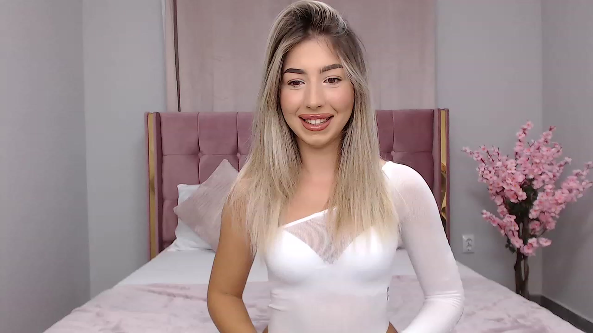 Gallery image thumbnail from SinfullKaty's myfreecams stream on, 09/05/2023, 13:10 image 5 of 20