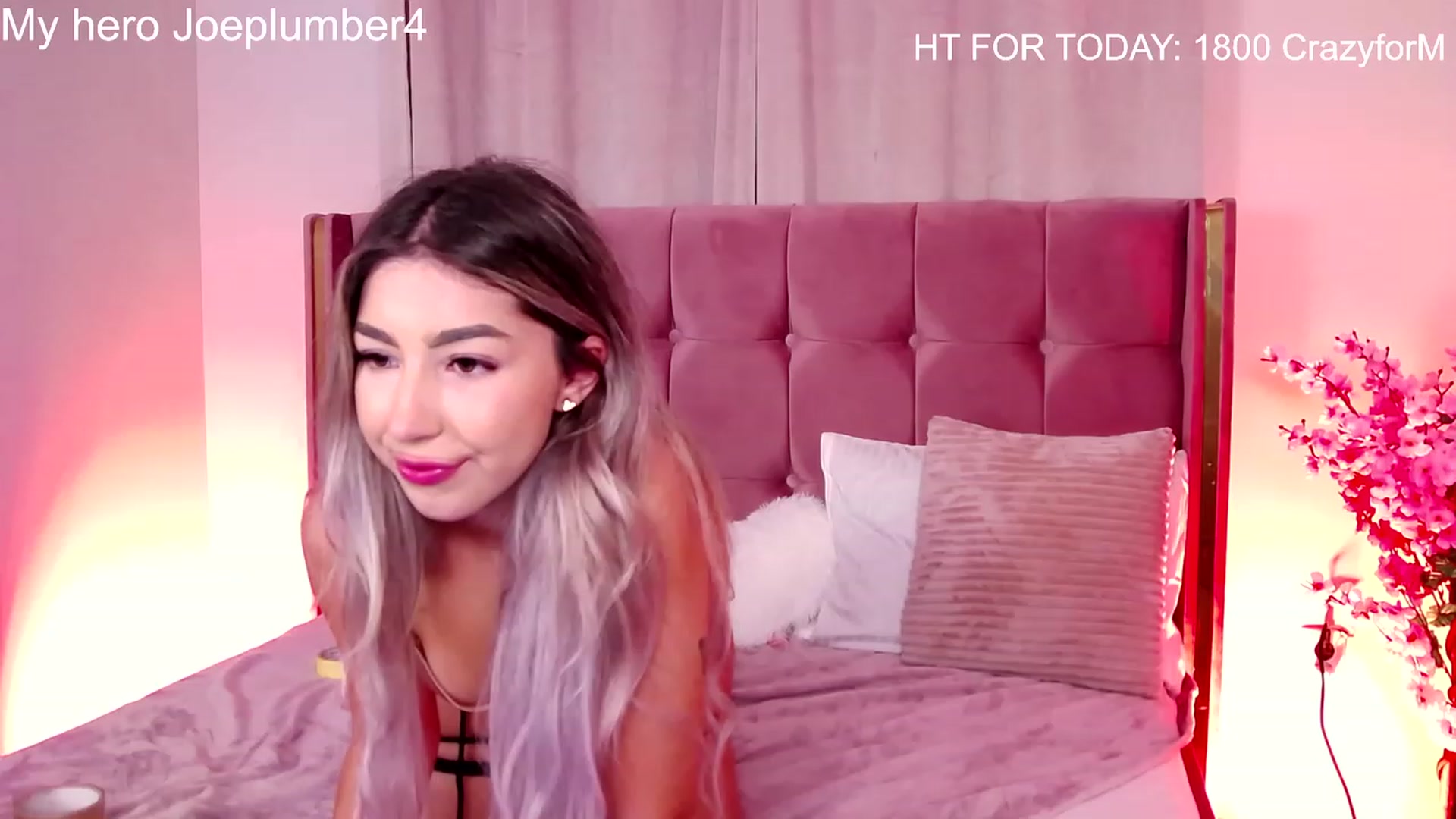 Gallery image thumbnail from SinfullKaty's myfreecams stream on, 09/15/2023, 15:46 image 3 of 20