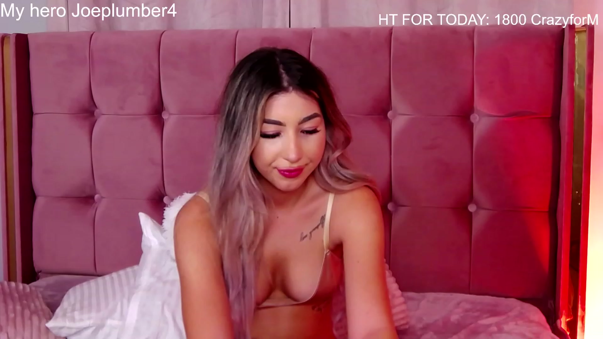 Gallery image thumbnail from SinfullKaty's myfreecams stream on, 09/15/2023, 15:46 image 12 of 20