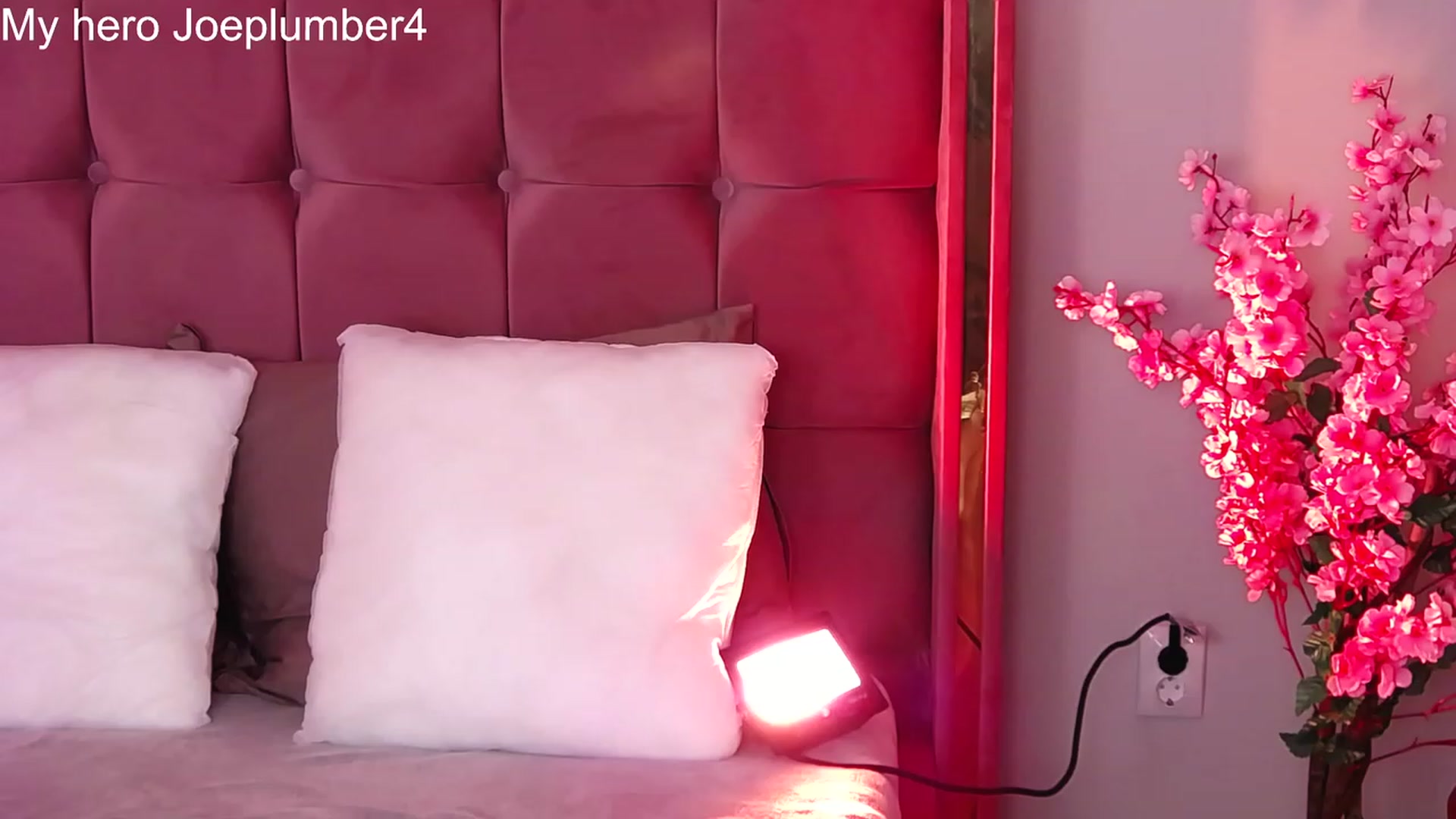 Gallery image thumbnail from SinfullKaty's myfreecams stream on, 09/18/2023, 10:52 image 18 of 20