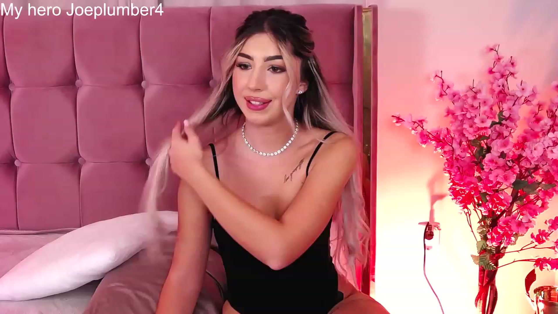 Gallery image thumbnail from SinfullKaty's myfreecams stream on, 09/20/2023, 10:28 image 18 of 20