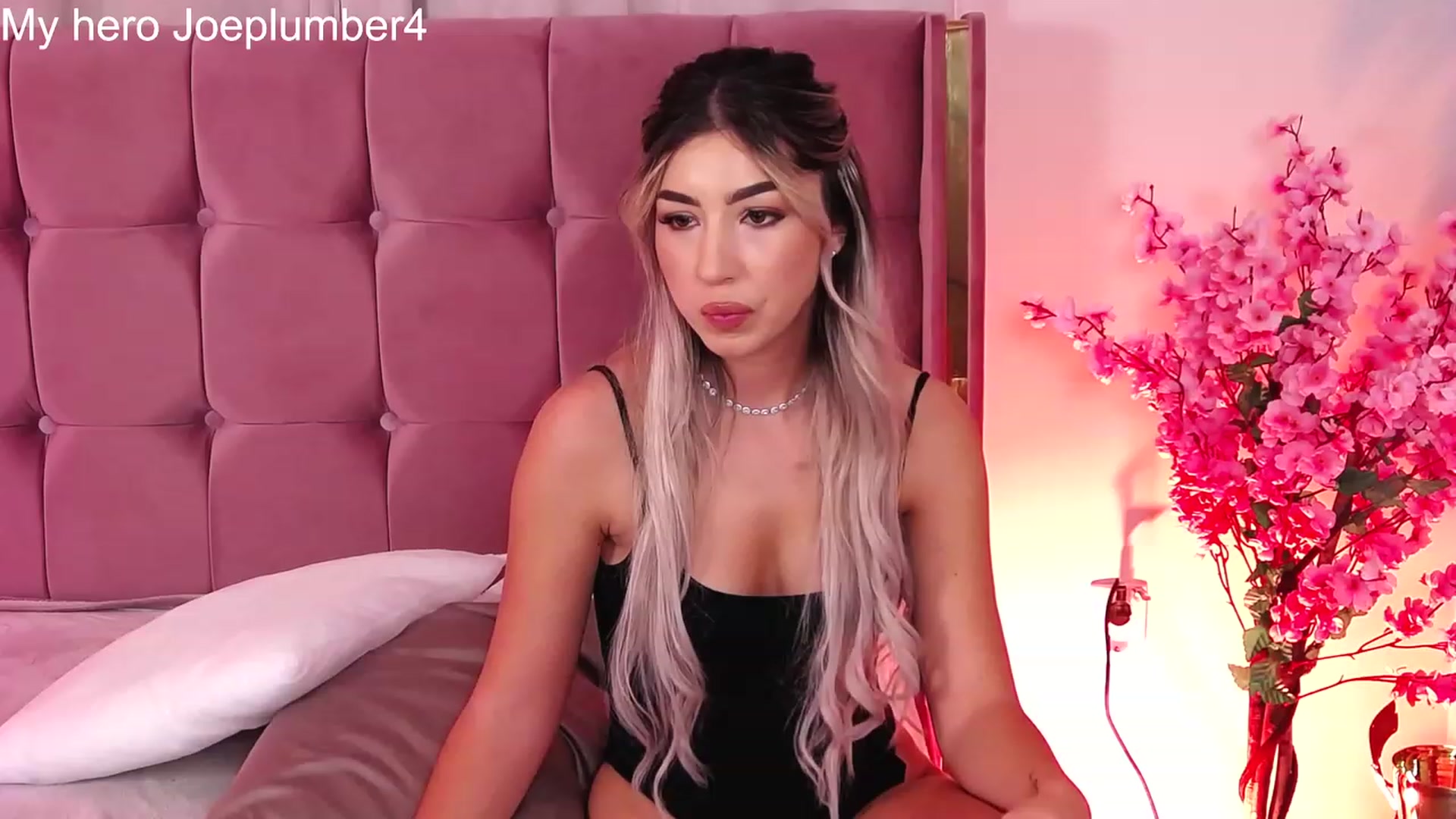 Gallery image thumbnail from SinfullKaty's myfreecams stream on, 09/20/2023, 10:28 image 17 of 20