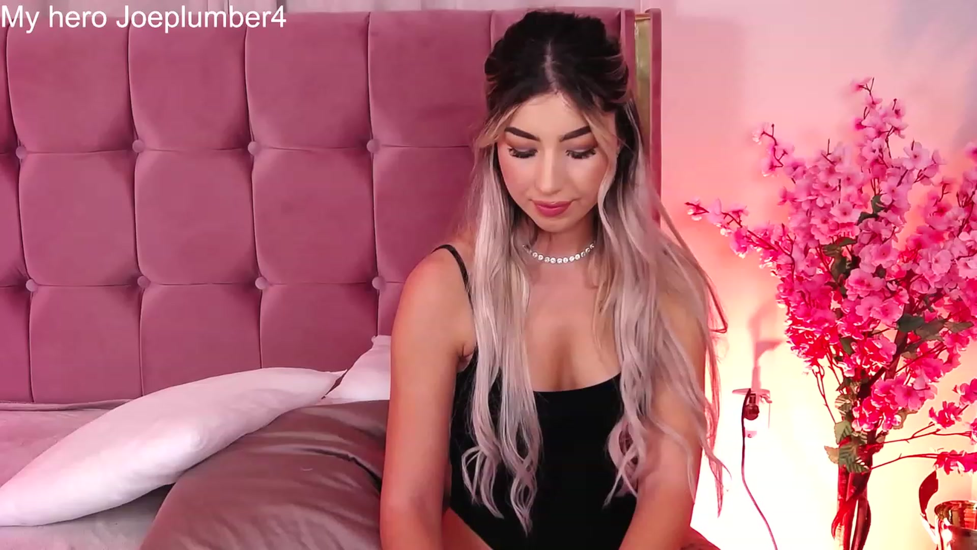 Gallery image thumbnail from SinfullKaty's myfreecams stream on, 09/20/2023, 10:28 image 14 of 20