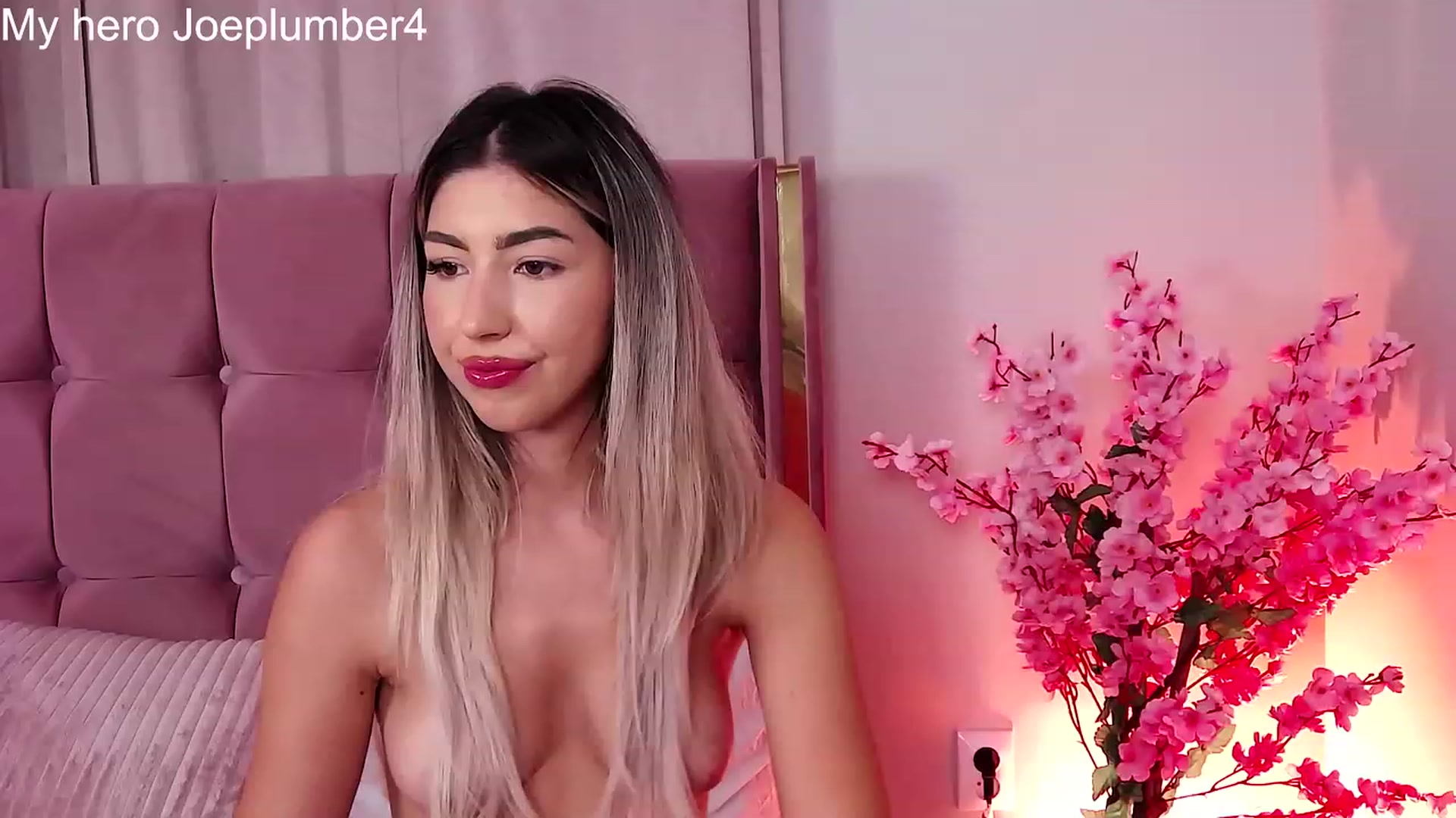 Gallery image thumbnail from SinfullKaty's myfreecams stream on, 09/25/2023, 11:32 image 1 of 20