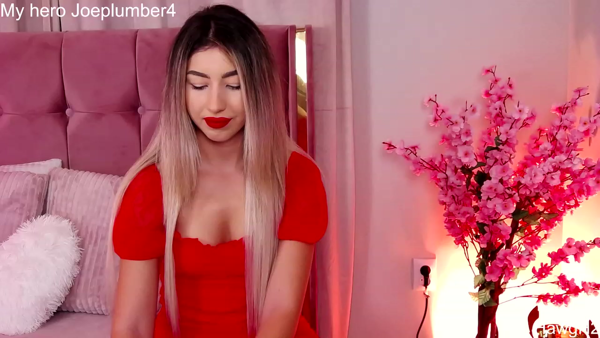 Gallery image thumbnail from SinfullKaty's myfreecams stream on, 09/28/2023, 09:01 image 17 of 20