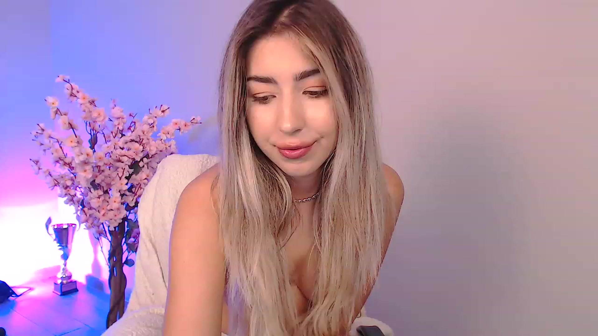 Gallery image thumbnail from SinfullKaty's myfreecams stream on, 10/04/2023, 15:25 image 3 of 20