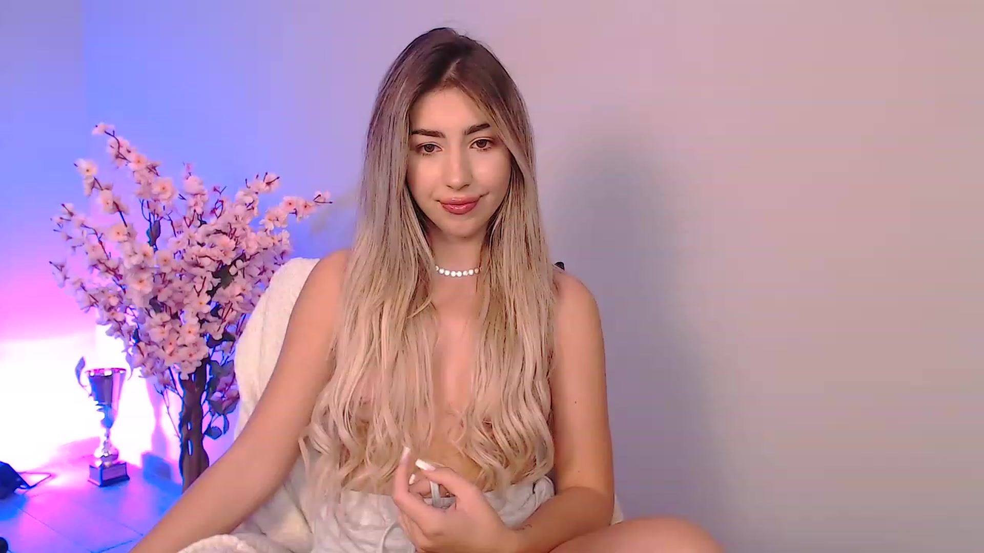 Gallery image thumbnail from SinfullKaty's myfreecams stream on, 10/04/2023, 15:25 image 10 of 20