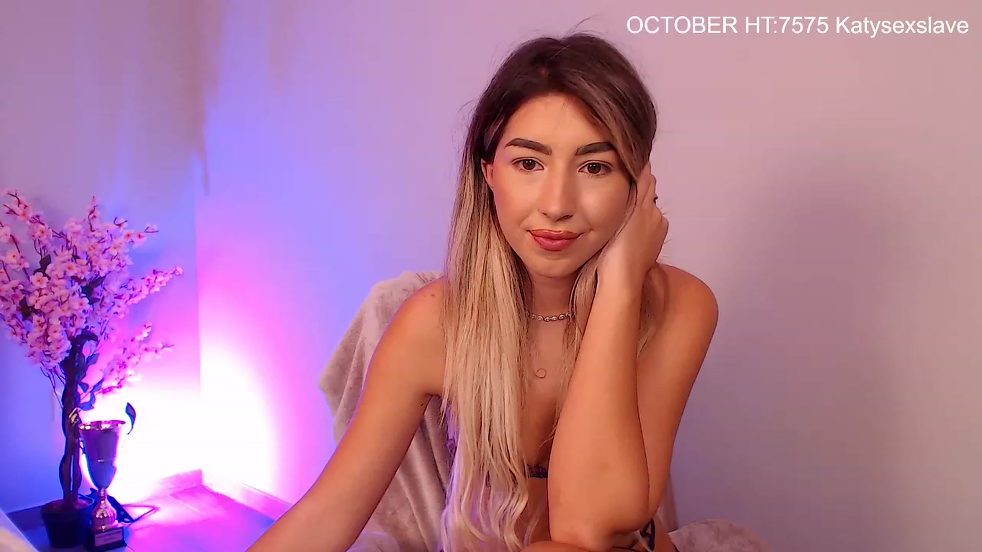 Gallery image thumbnail from SinfullKaty's myfreecams stream on, 10/06/2023, 14:21 image 17 of 20