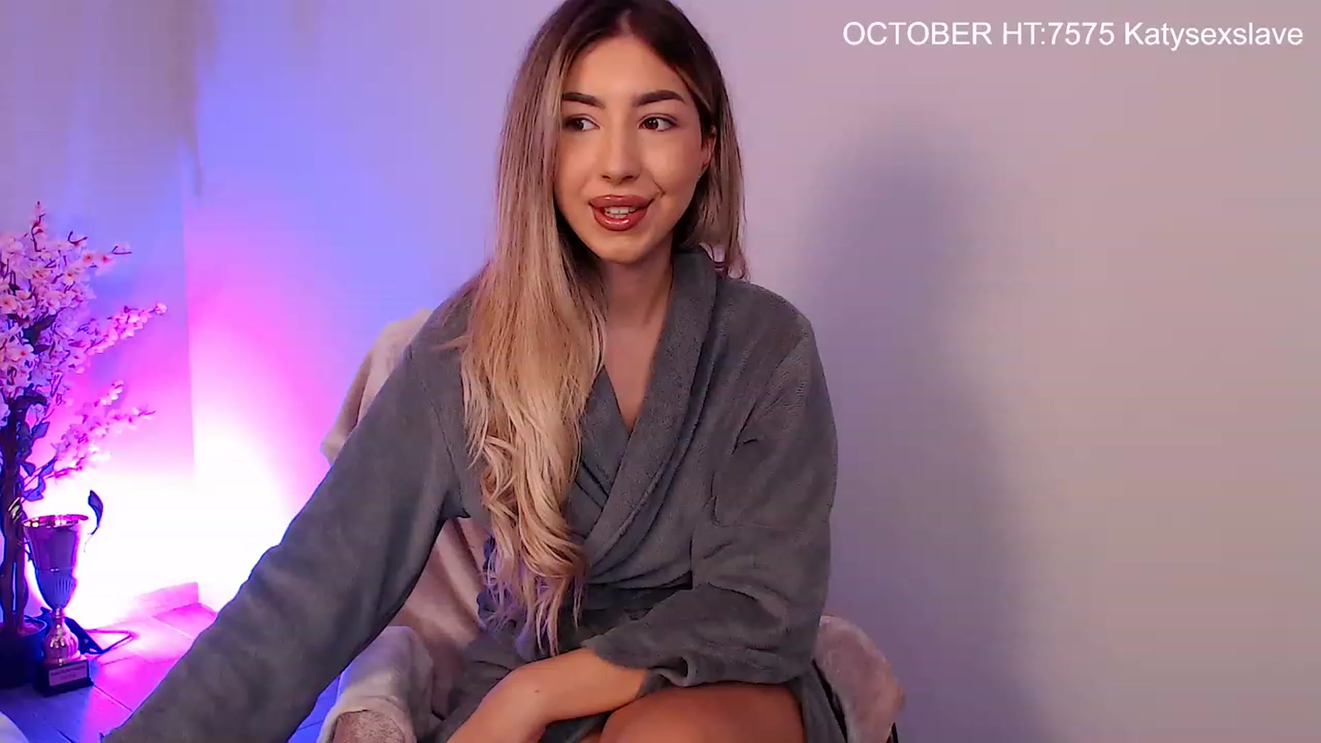 Gallery image thumbnail from SinfullKaty's myfreecams stream on, 10/08/2023, 11:20 image 1 of 20