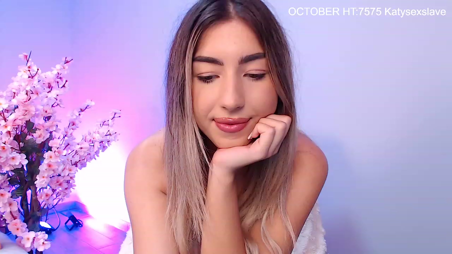 Gallery image thumbnail from SinfullKaty's myfreecams stream on, 10/11/2023, 09:24 image 14 of 20