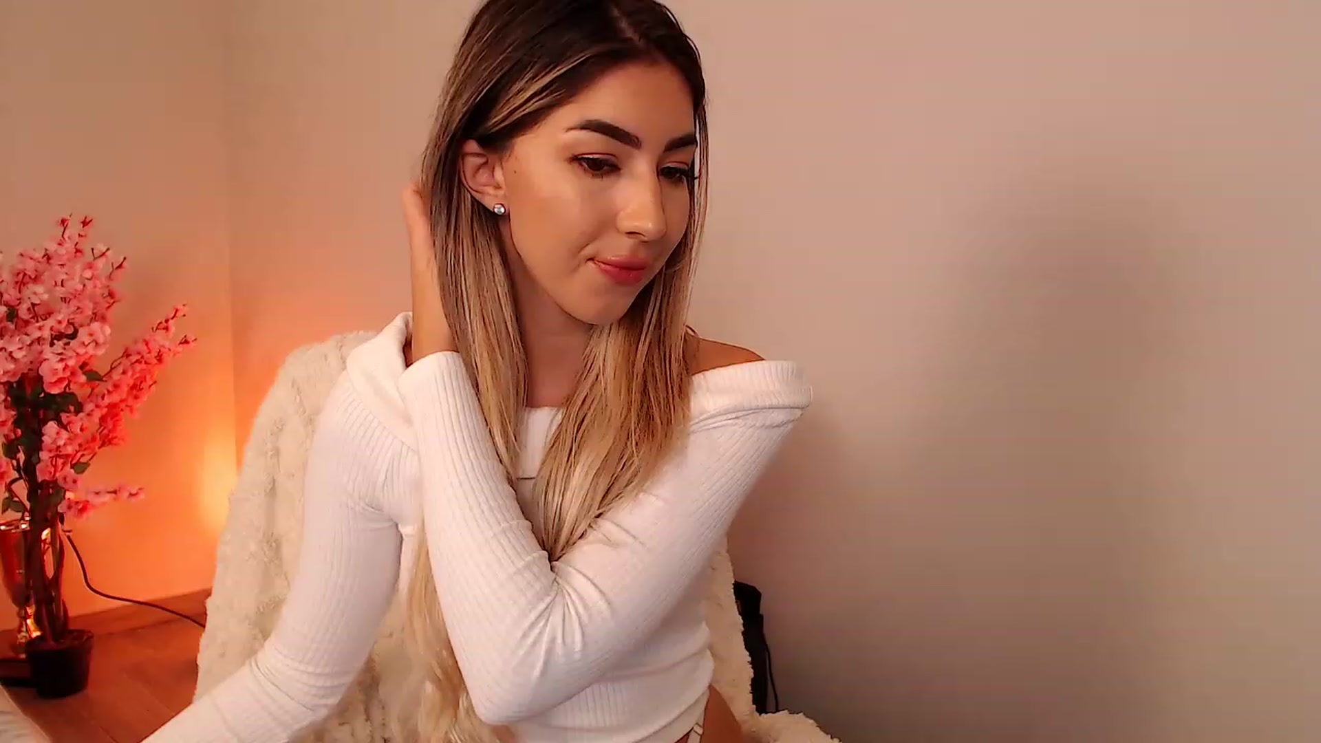 Gallery image thumbnail from SinfullKaty's myfreecams stream on, 10/12/2023, 18:50 image 15 of 20