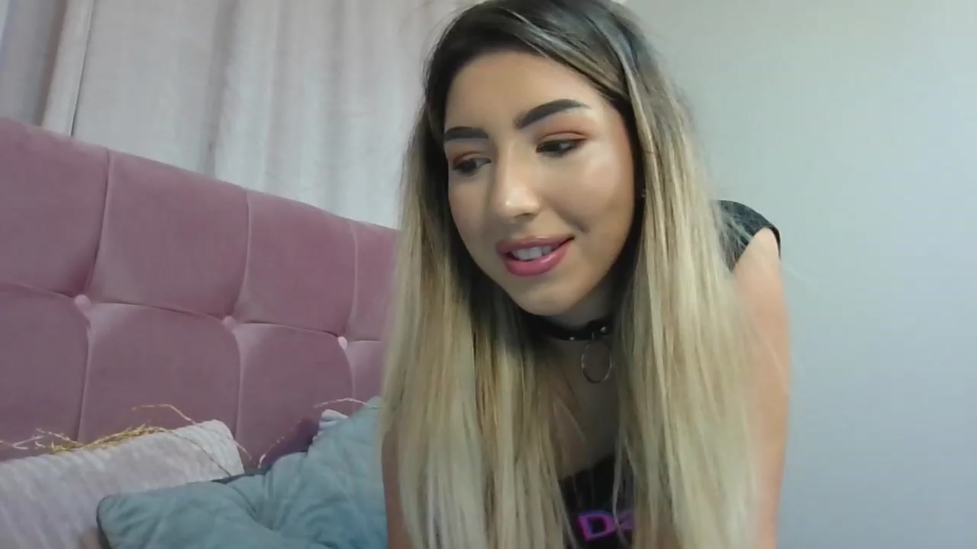 Gallery image thumbnail from SinfullKaty's myfreecams stream on, 10/25/2023, 11:24 image 14 of 20