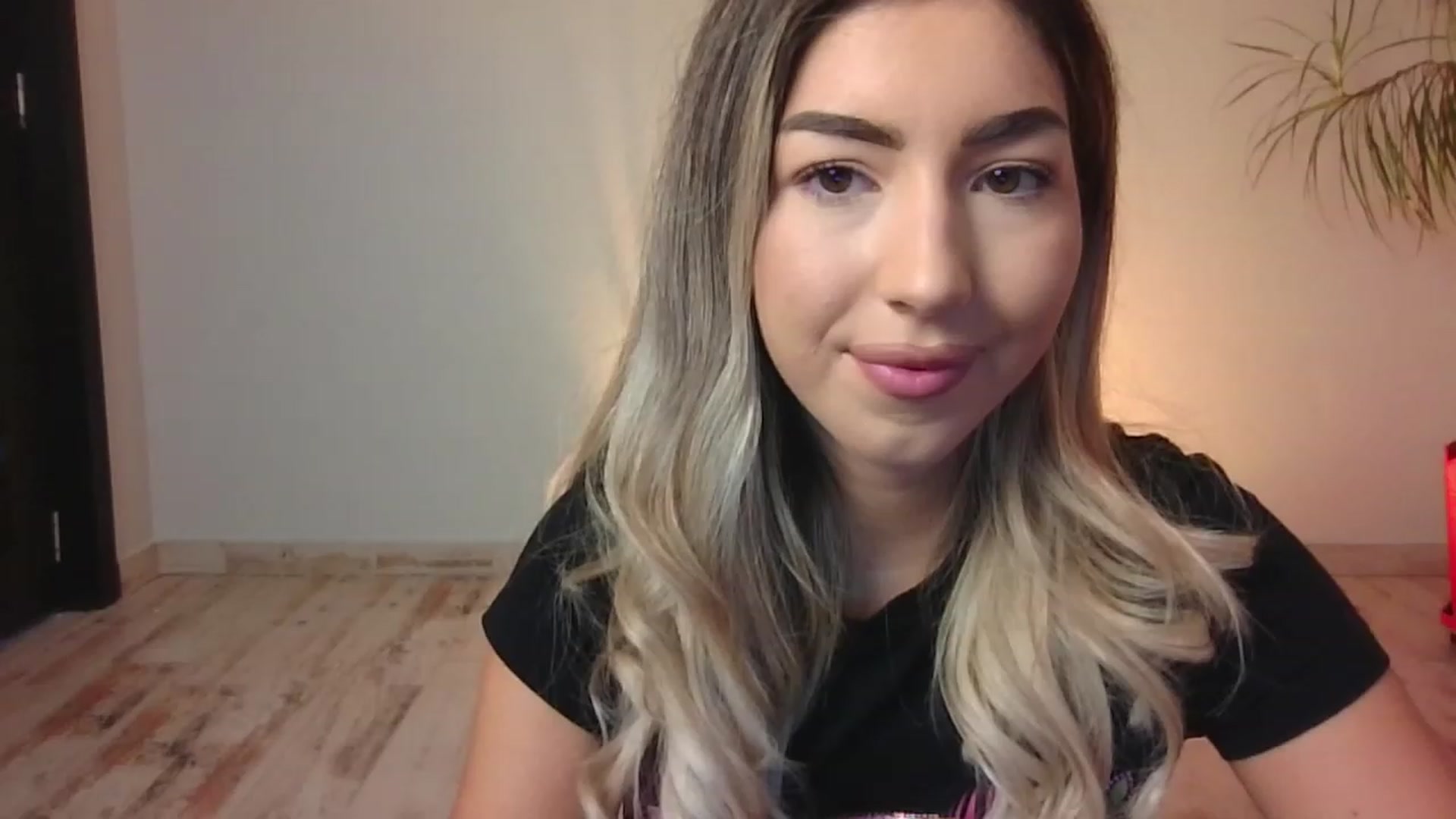 Gallery image thumbnail from SinfullKaty's myfreecams stream on, 10/28/2023, 12:31 image 19 of 20