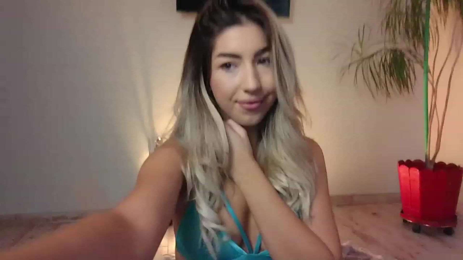 Gallery image thumbnail from SinfullKaty's myfreecams stream on, 10/28/2023, 12:31 image 2 of 20