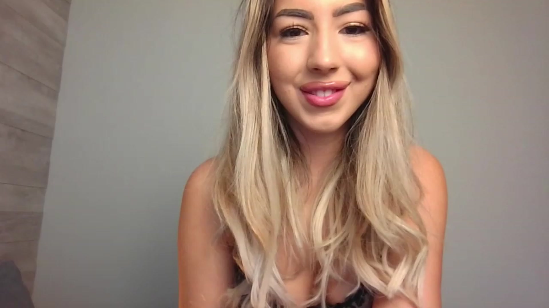 Gallery image thumbnail from SinfullKaty's myfreecams stream on, 10/30/2023, 11:02 image 1 of 20