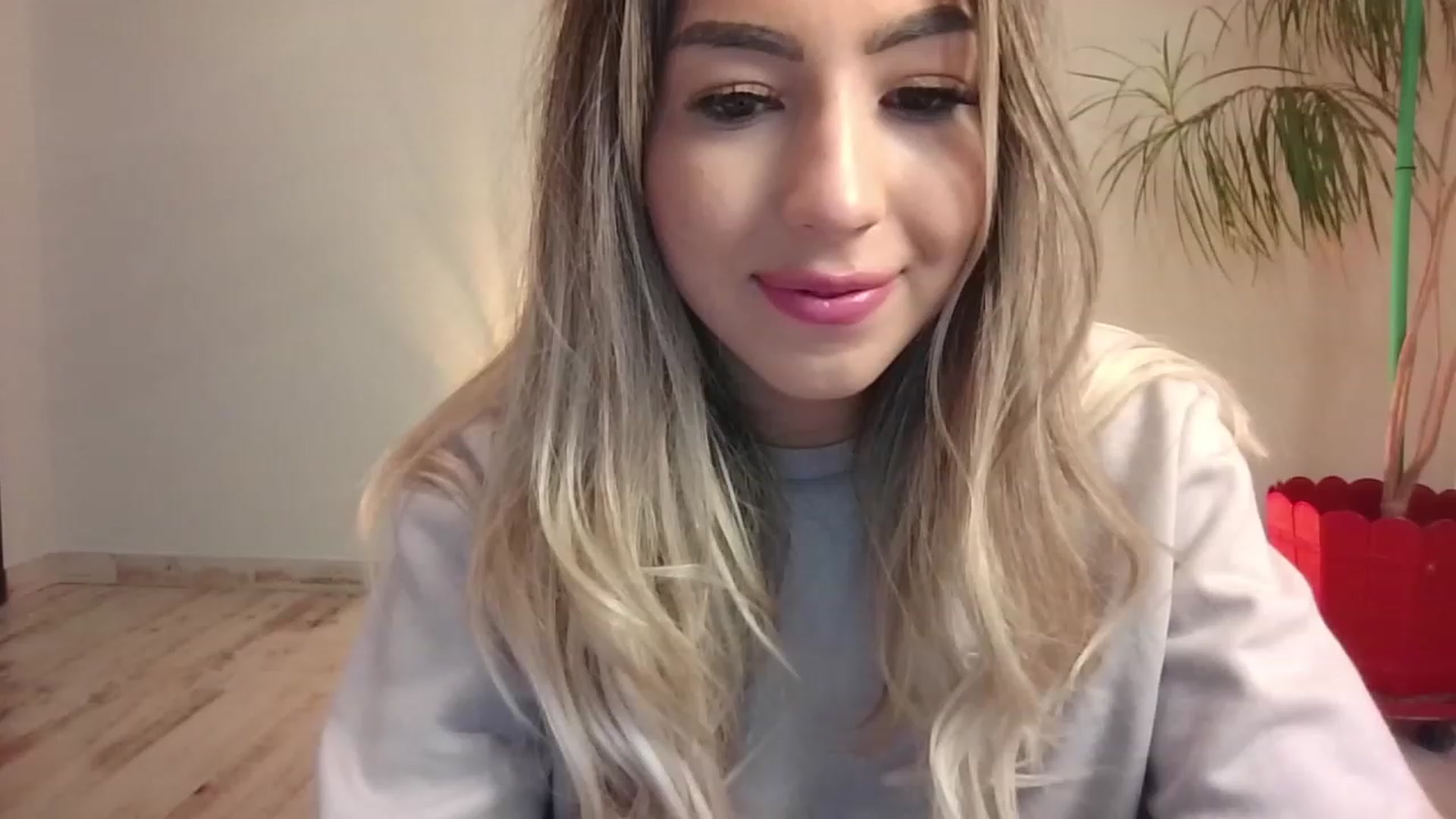 Gallery image thumbnail from SinfullKaty's myfreecams stream on, 10/30/2023, 16:28 image 17 of 20