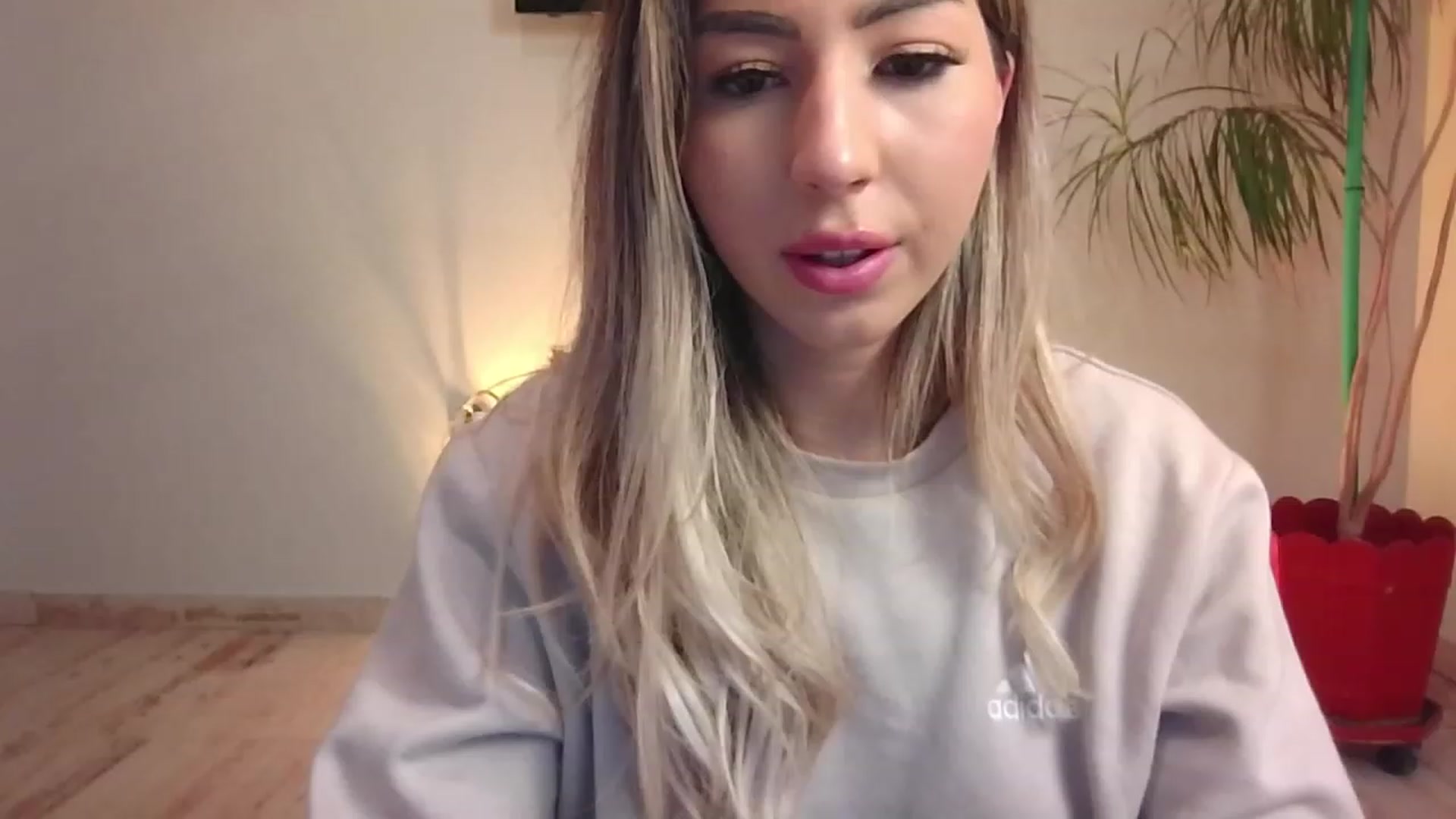 Gallery image thumbnail from SinfullKaty's myfreecams stream on, 10/30/2023, 16:28 image 18 of 20