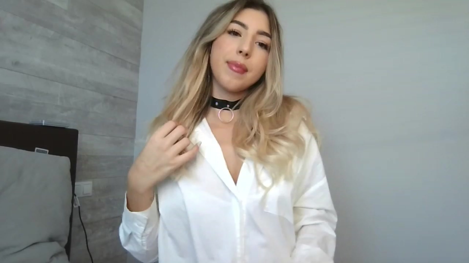 Gallery image thumbnail from SinfullKaty's myfreecams stream on, 10/31/2023, 10:23 image 5 of 20