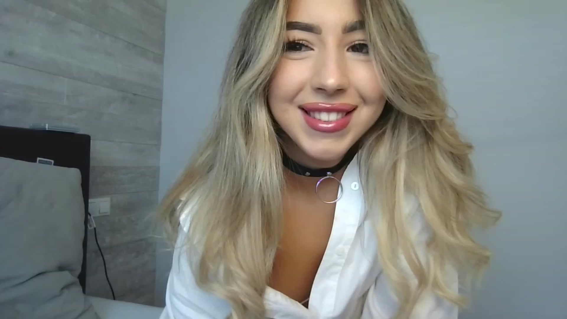 Gallery image thumbnail from SinfullKaty's myfreecams stream on, 10/31/2023, 10:23 image 2 of 20